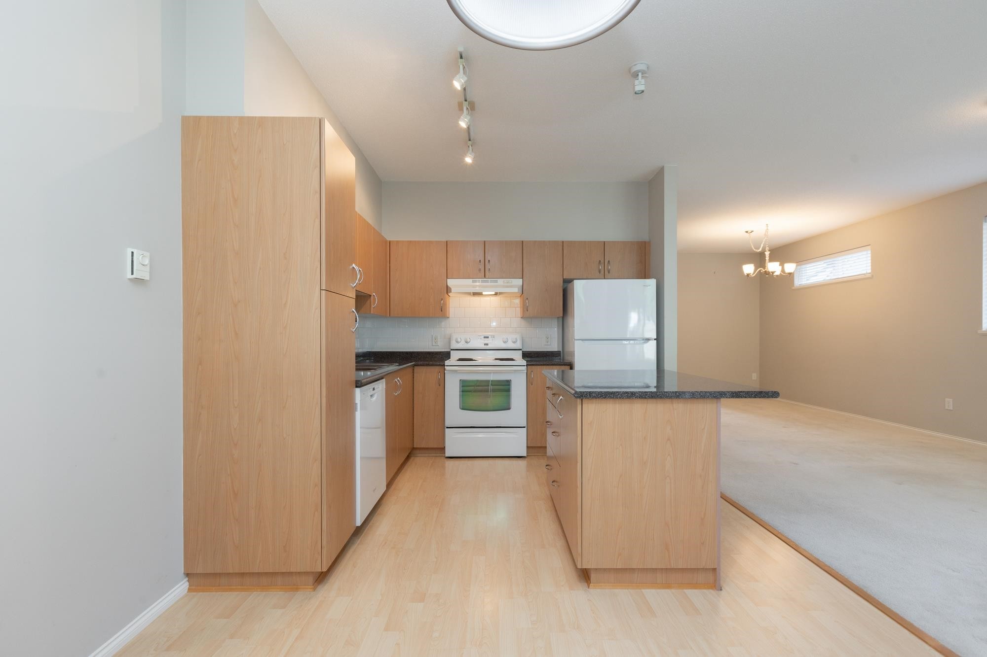 37-15868 85 Avenue, Surrey, BC