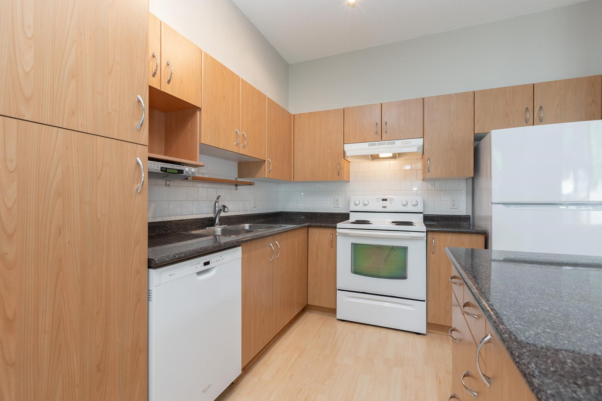 37-15868 85 Avenue, Surrey, BC