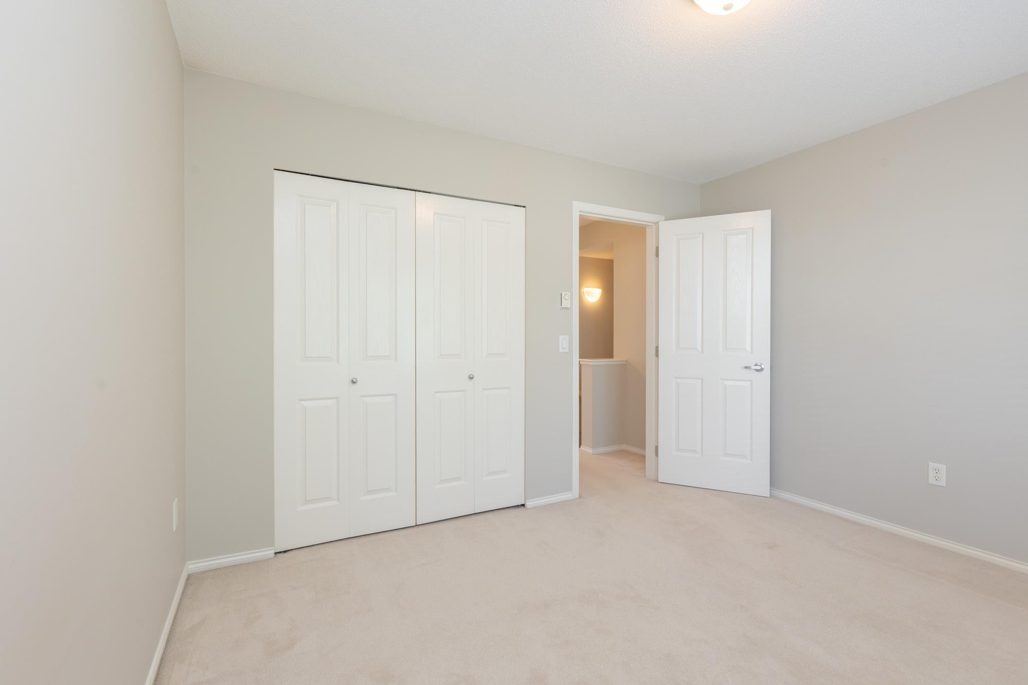 37-15868 85 Avenue, Surrey, BC
