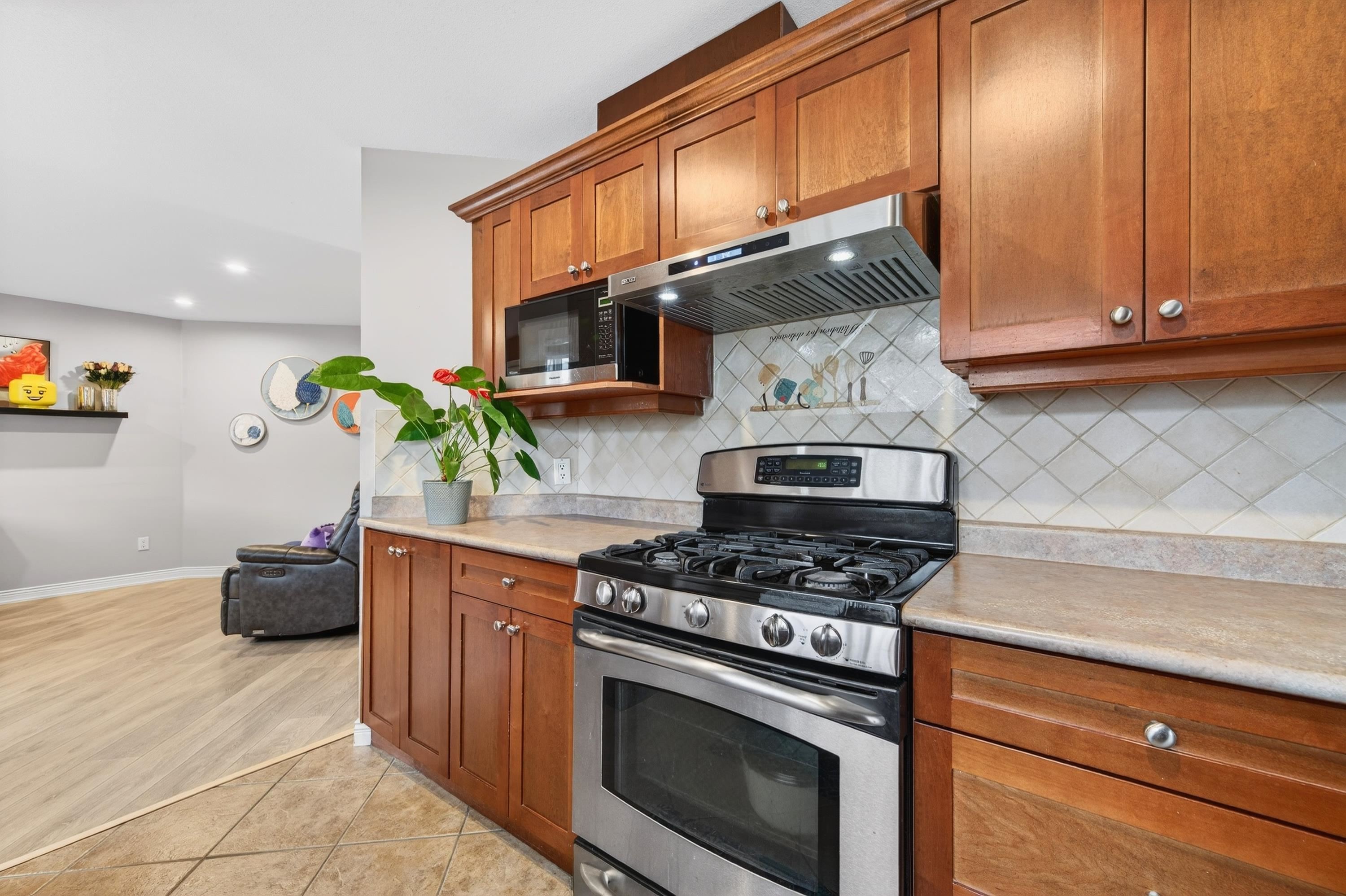 46-8717 159 Street, Surrey, BC