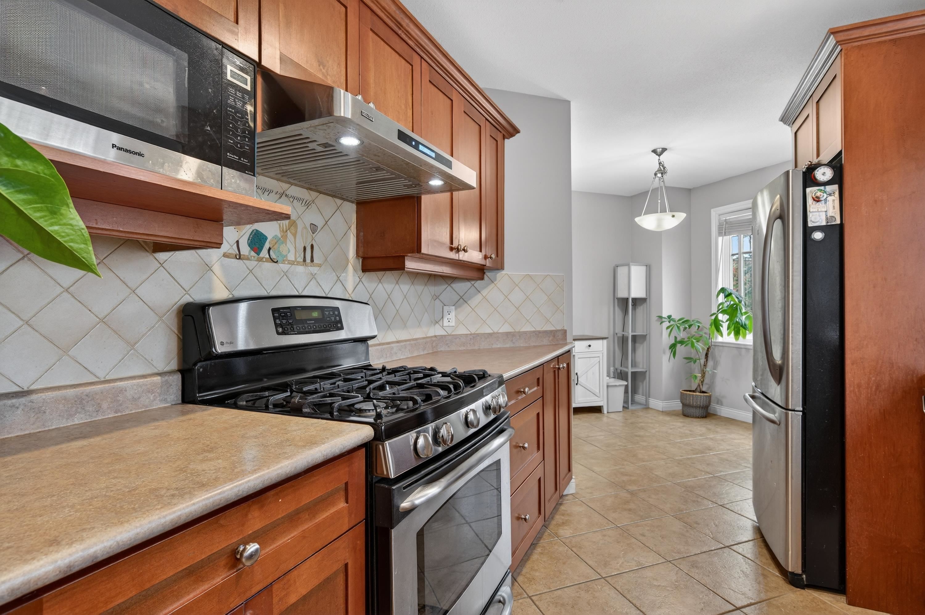 46-8717 159 Street, Surrey, BC