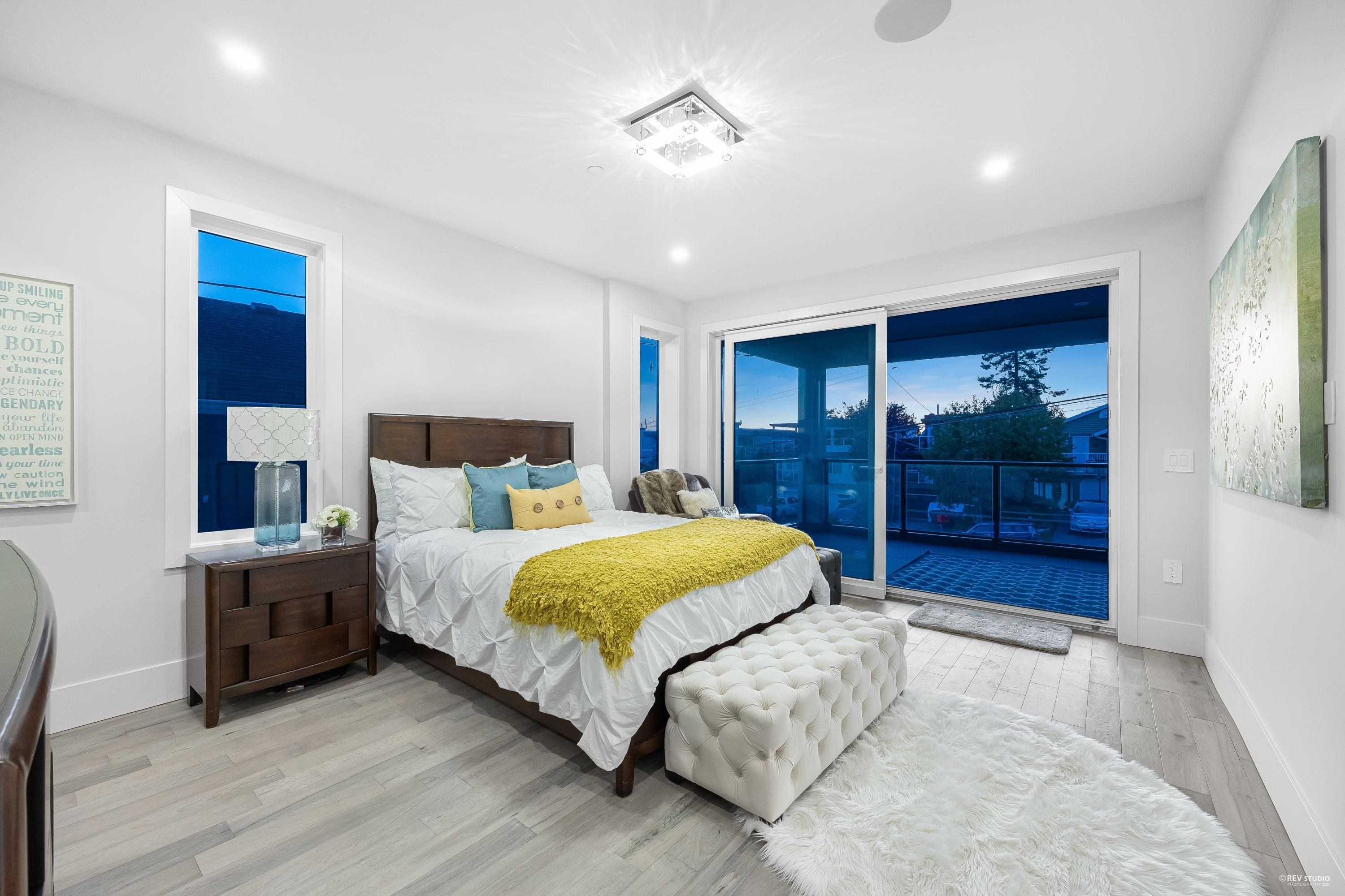 838 Stevens Street, White Rock, BC