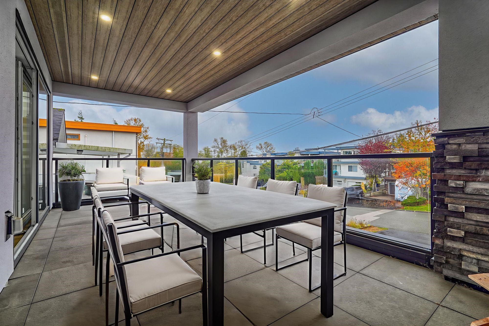 838 Stevens Street, White Rock, BC