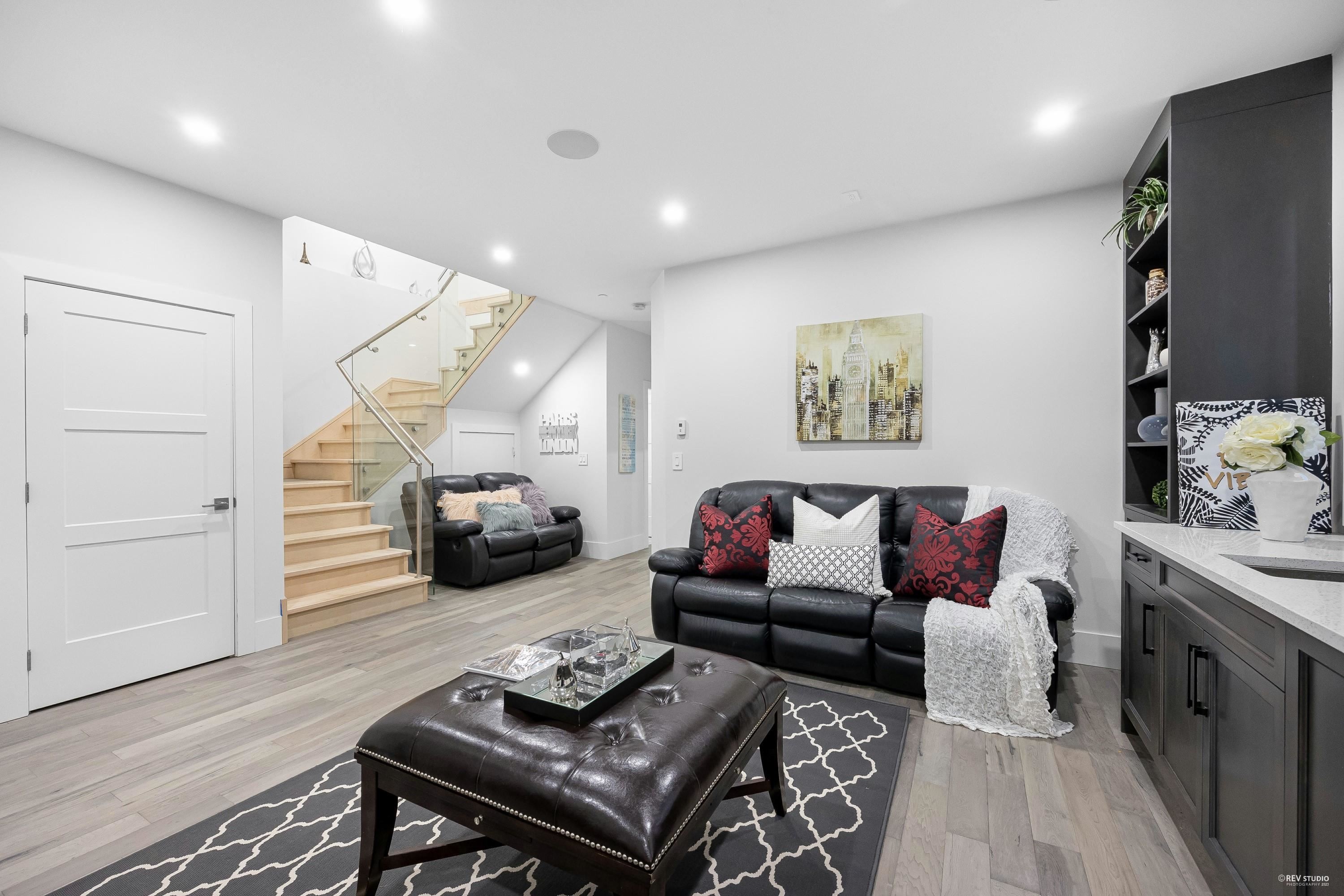 838 Stevens Street, White Rock, BC