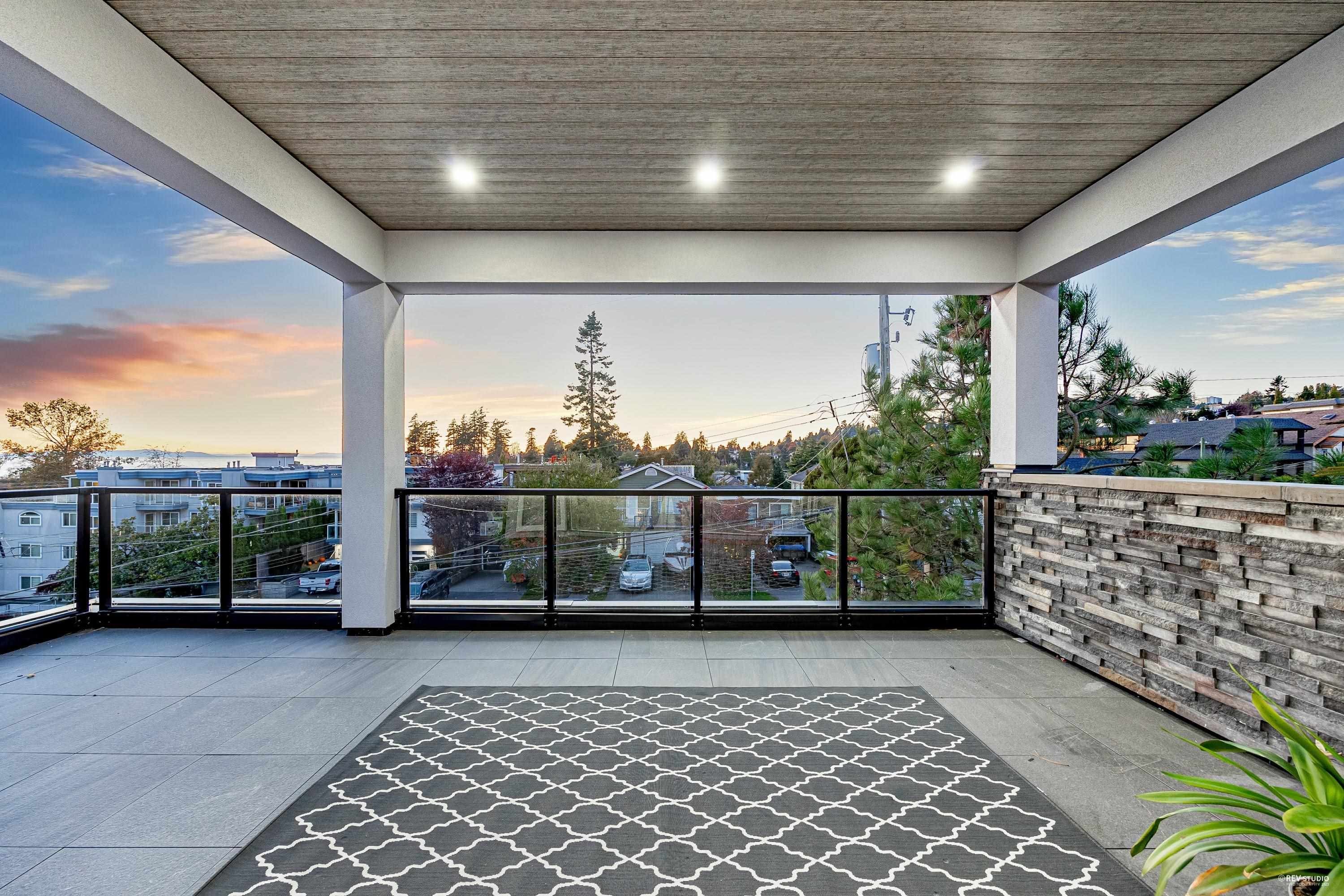 838 Stevens Street, White Rock, BC