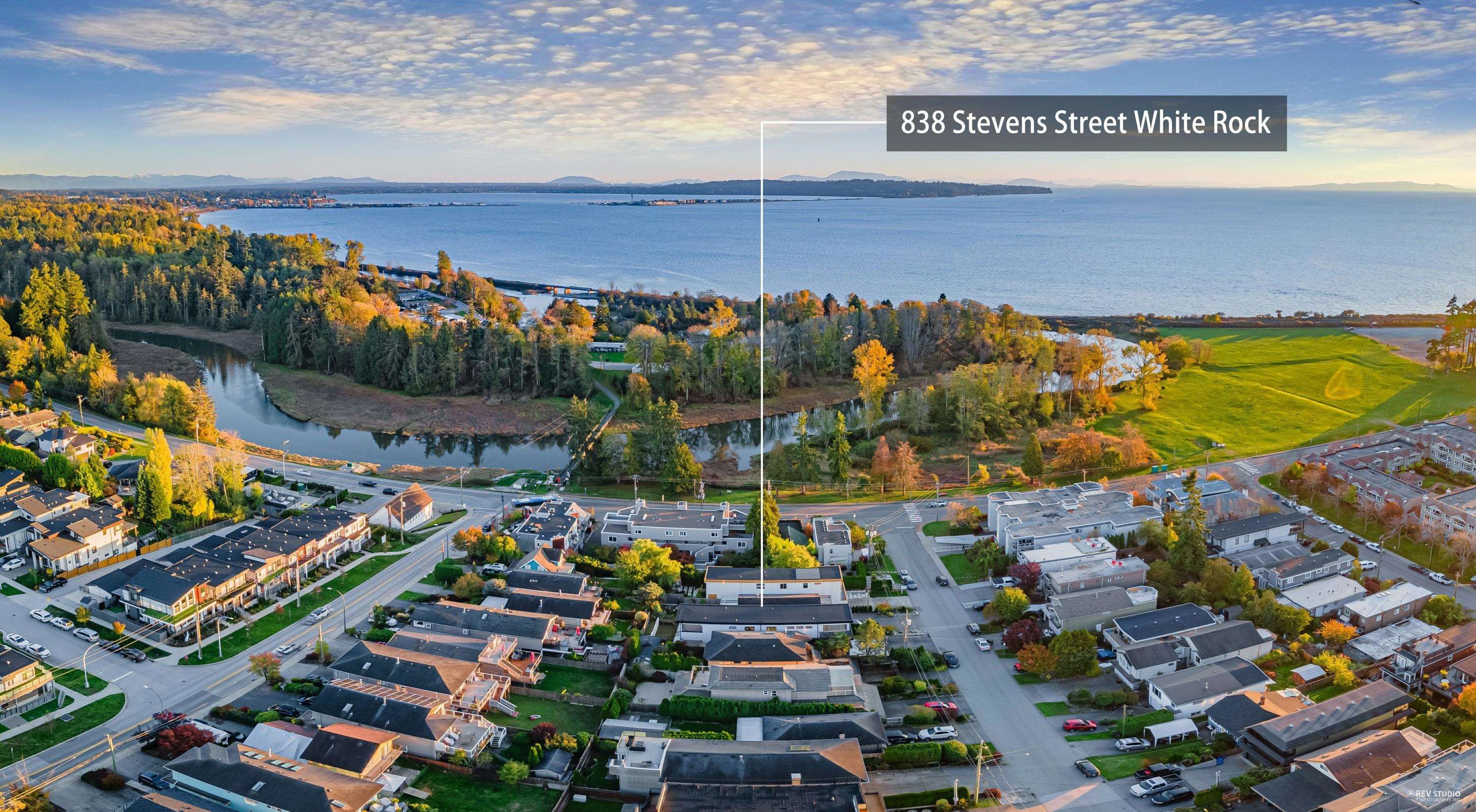 838 Stevens Street, White Rock, BC