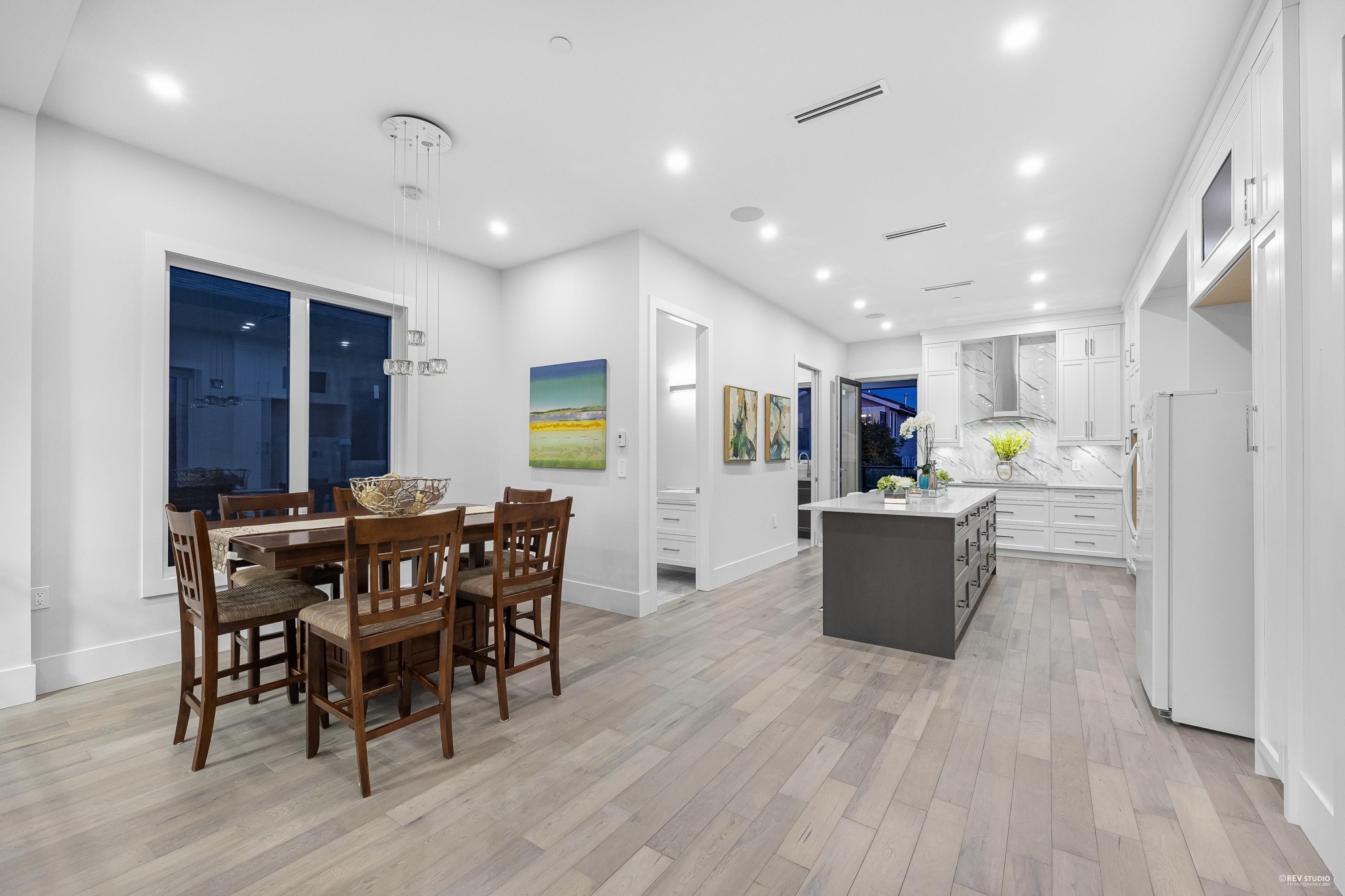 838 Stevens Street, White Rock, BC