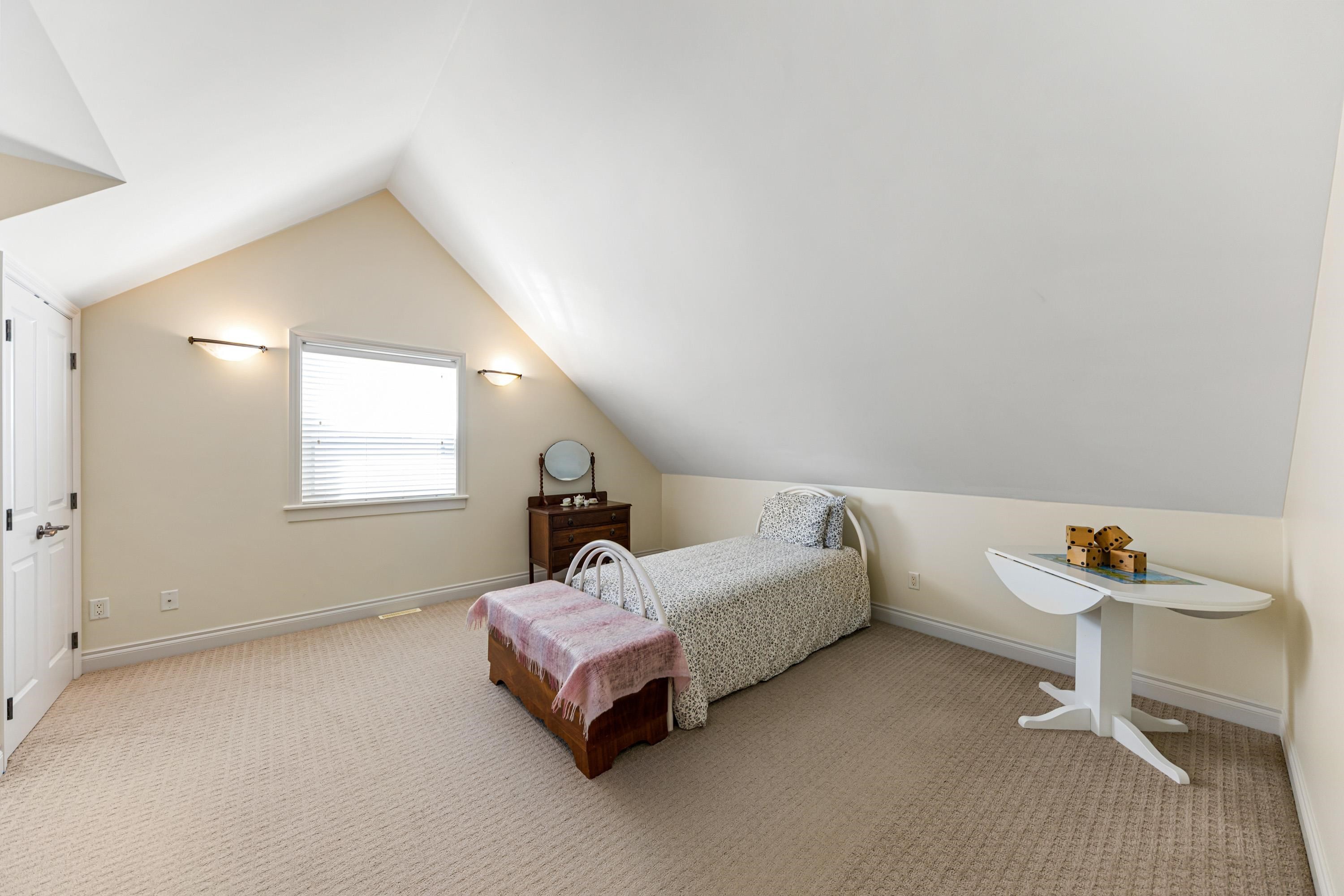 13785 Marine Drive, White Rock, BC