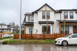 20484 76 Avenue Langley, BC V2Y 1V5