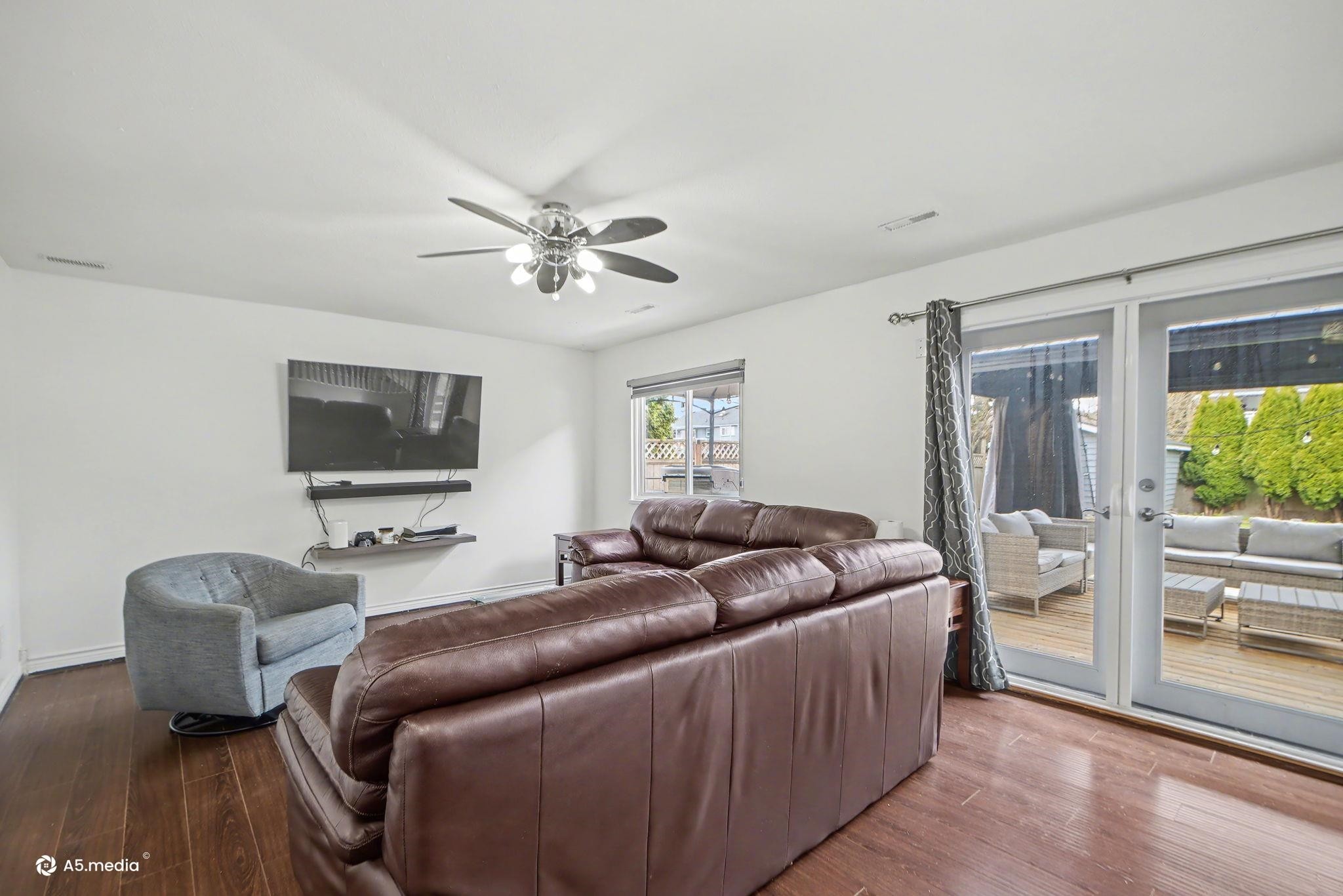 9279 156A Street, Surrey, BC