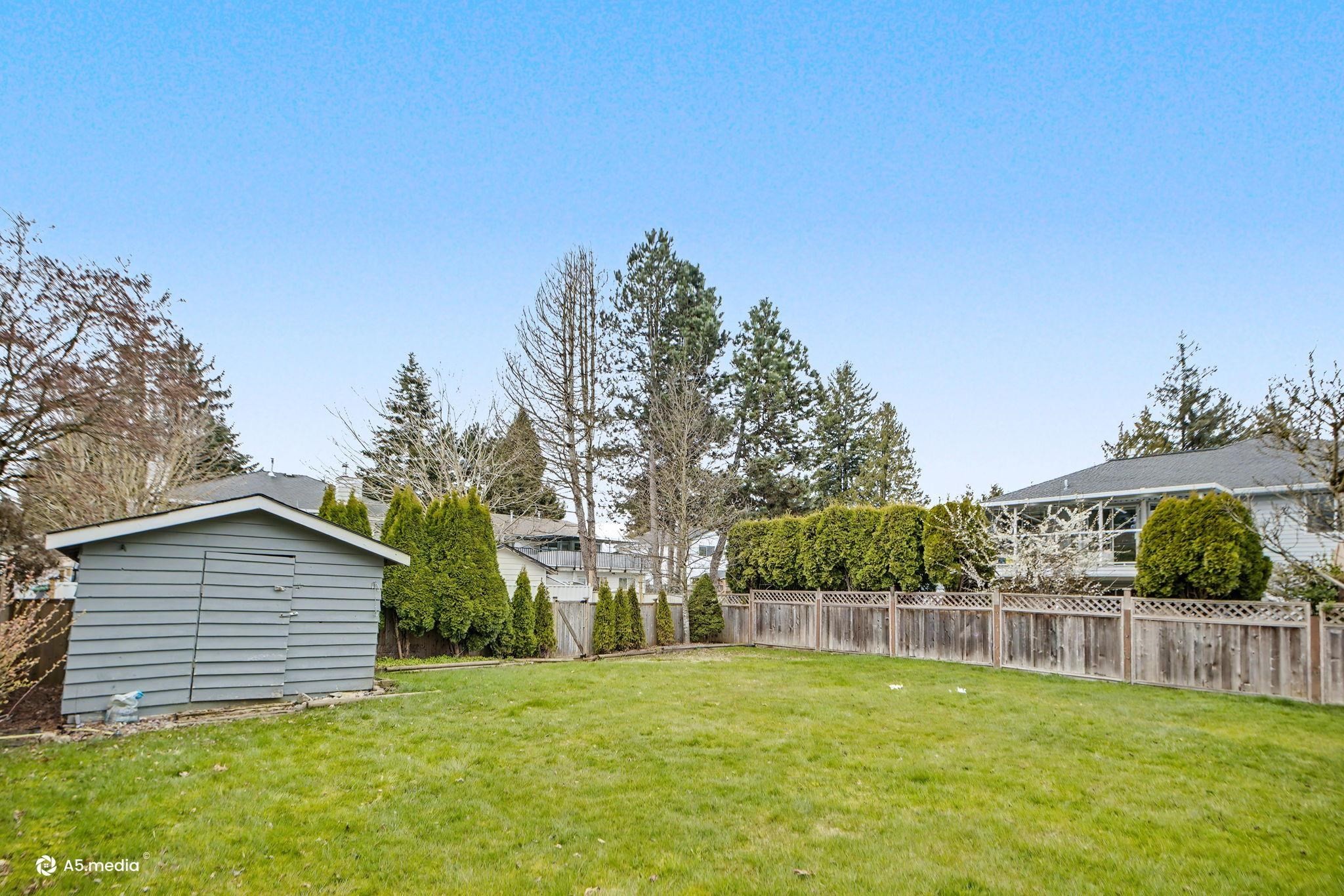 9279 156A Street, Surrey, BC