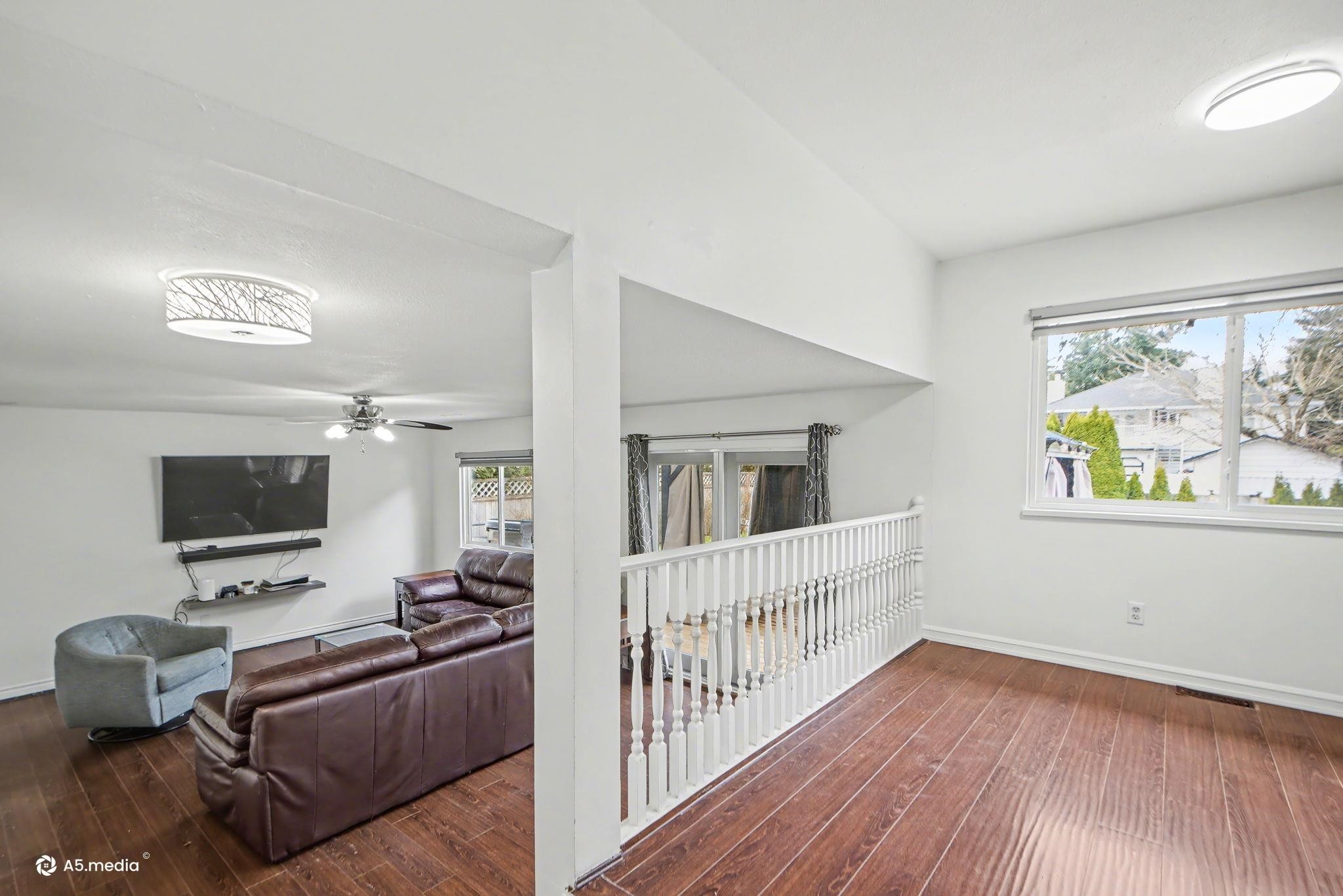 9279 156A Street, Surrey, BC