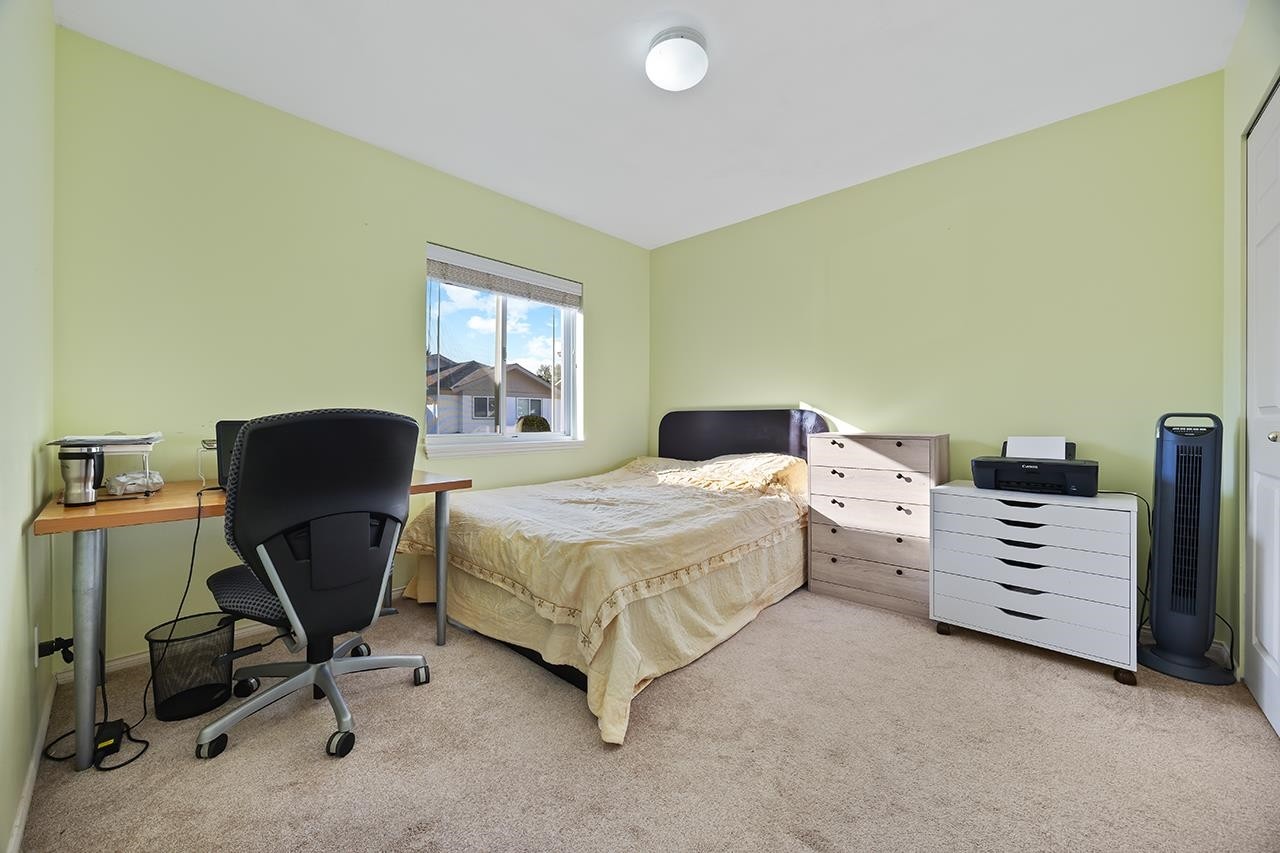 204-16233 82 Avenue, Surrey, BC
