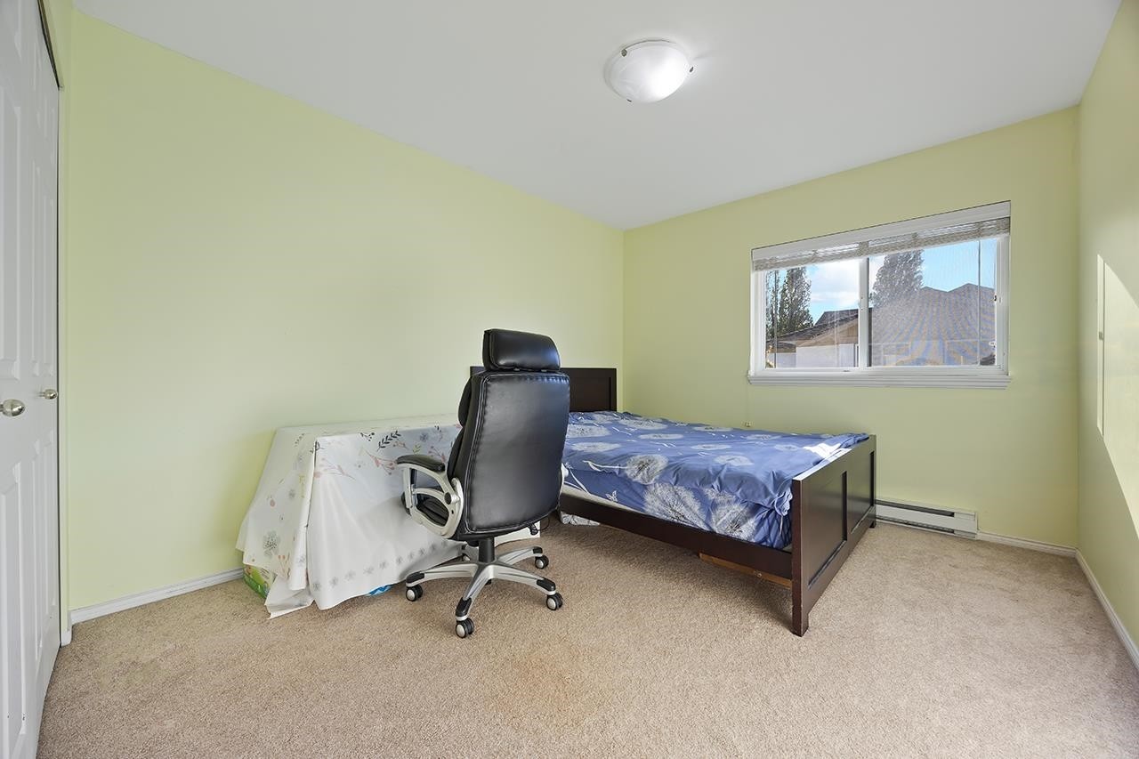 204-16233 82 Avenue, Surrey, BC