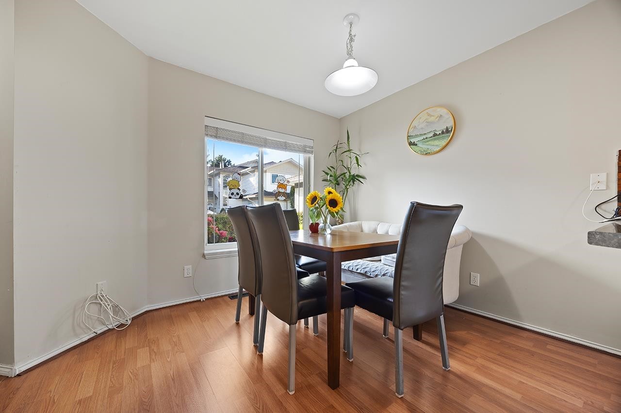 204-16233 82 Avenue, Surrey, BC