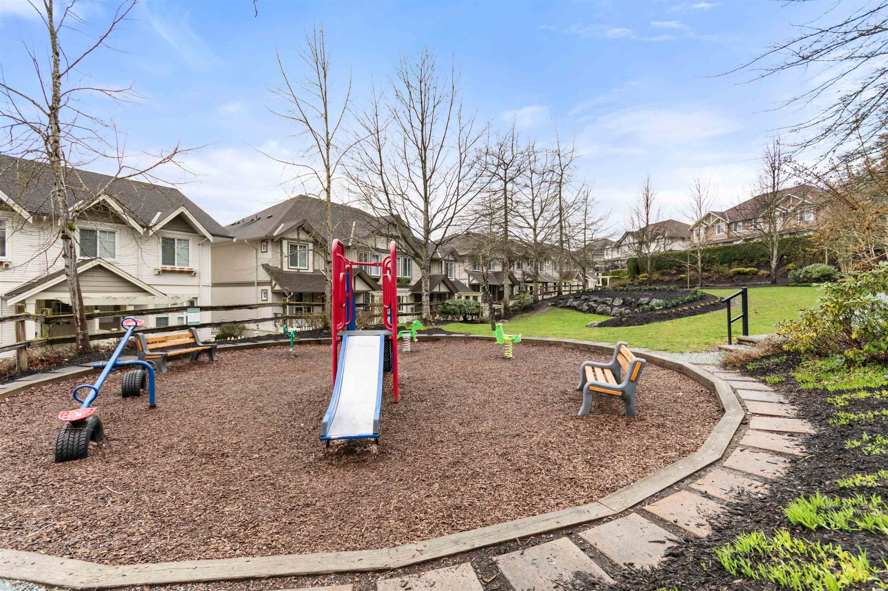 33-4401 Blauson Boulevard, Abbotsford, BC