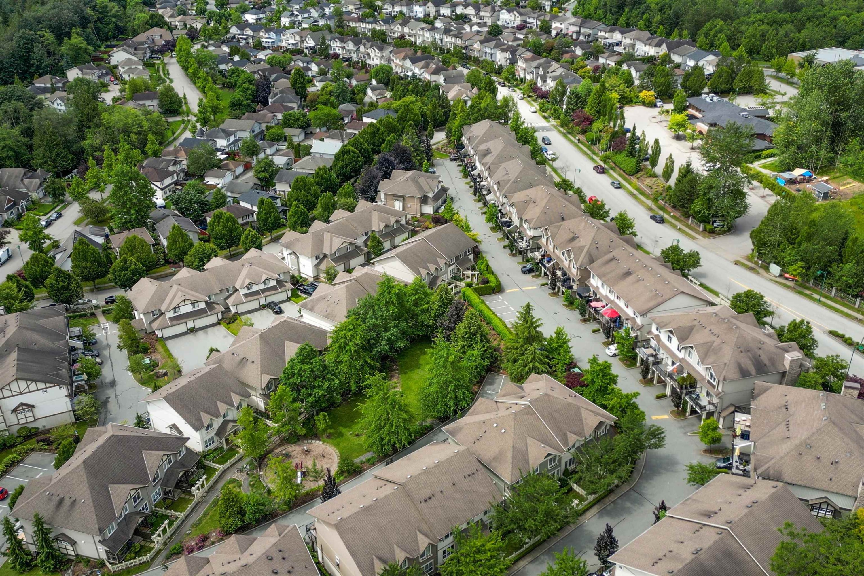 33-4401 Blauson Boulevard, Abbotsford, BC