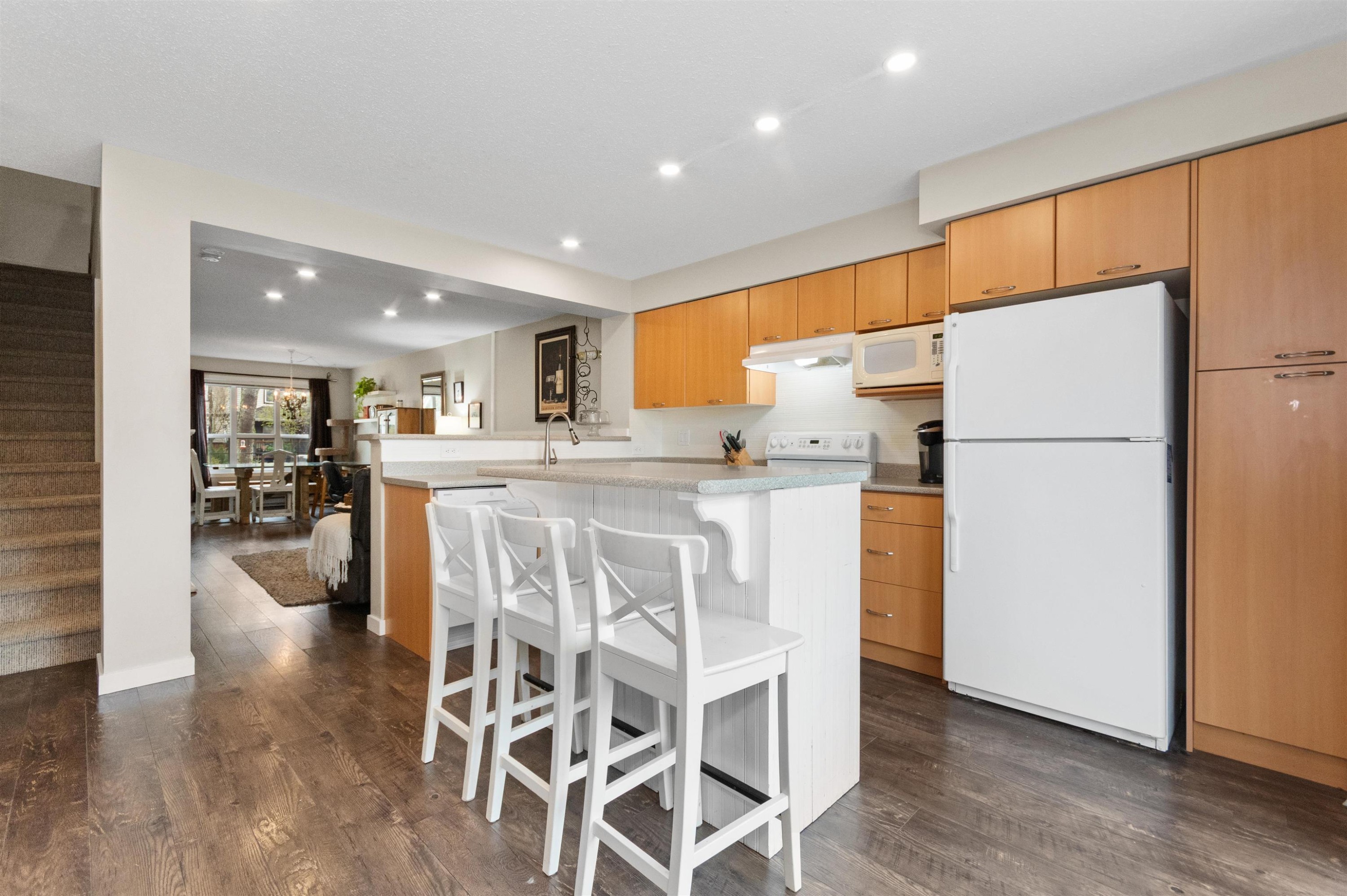 33-4401 Blauson Boulevard, Abbotsford, BC