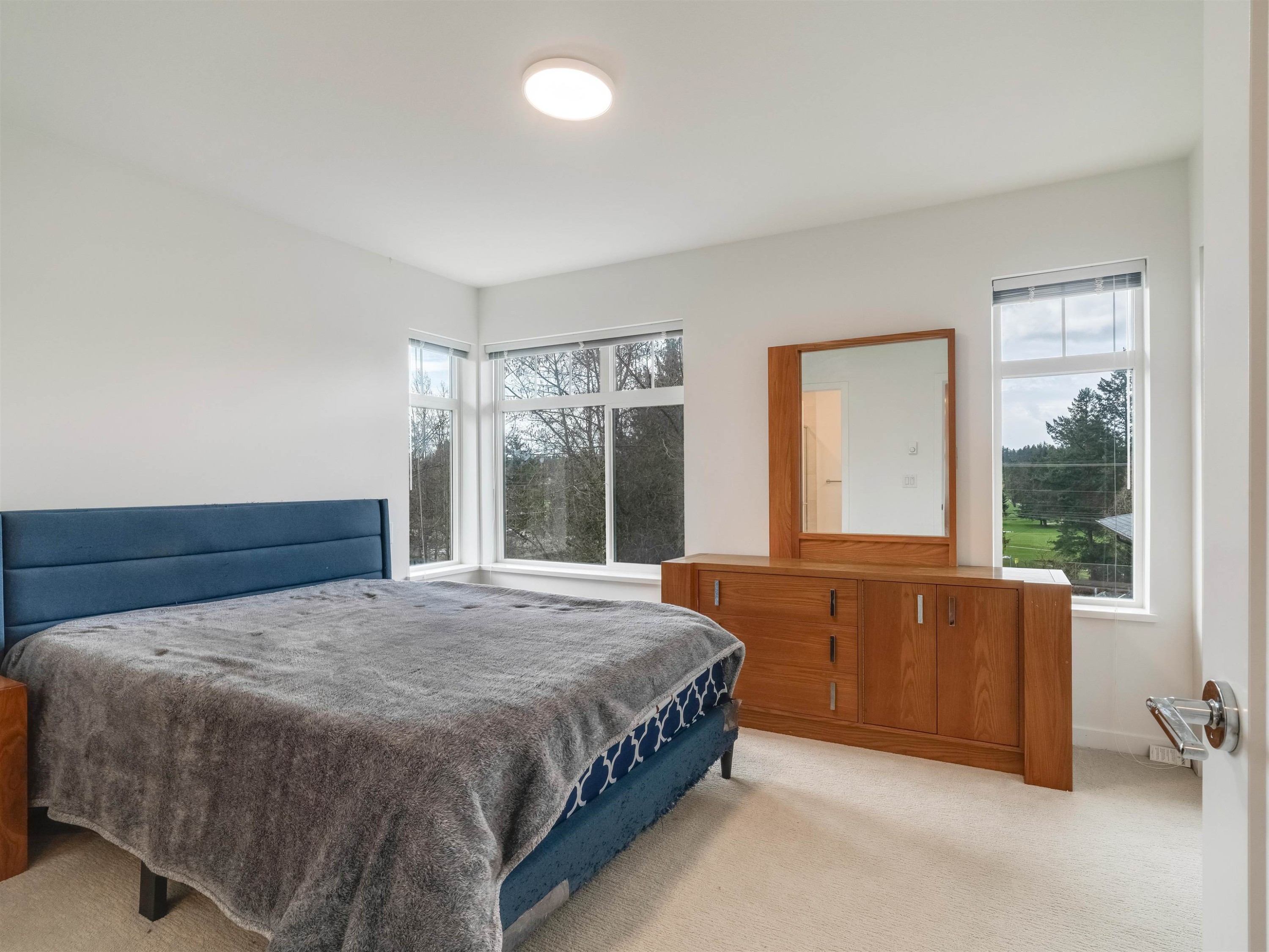 128-15235 Sitka Drive, Surrey, BC
