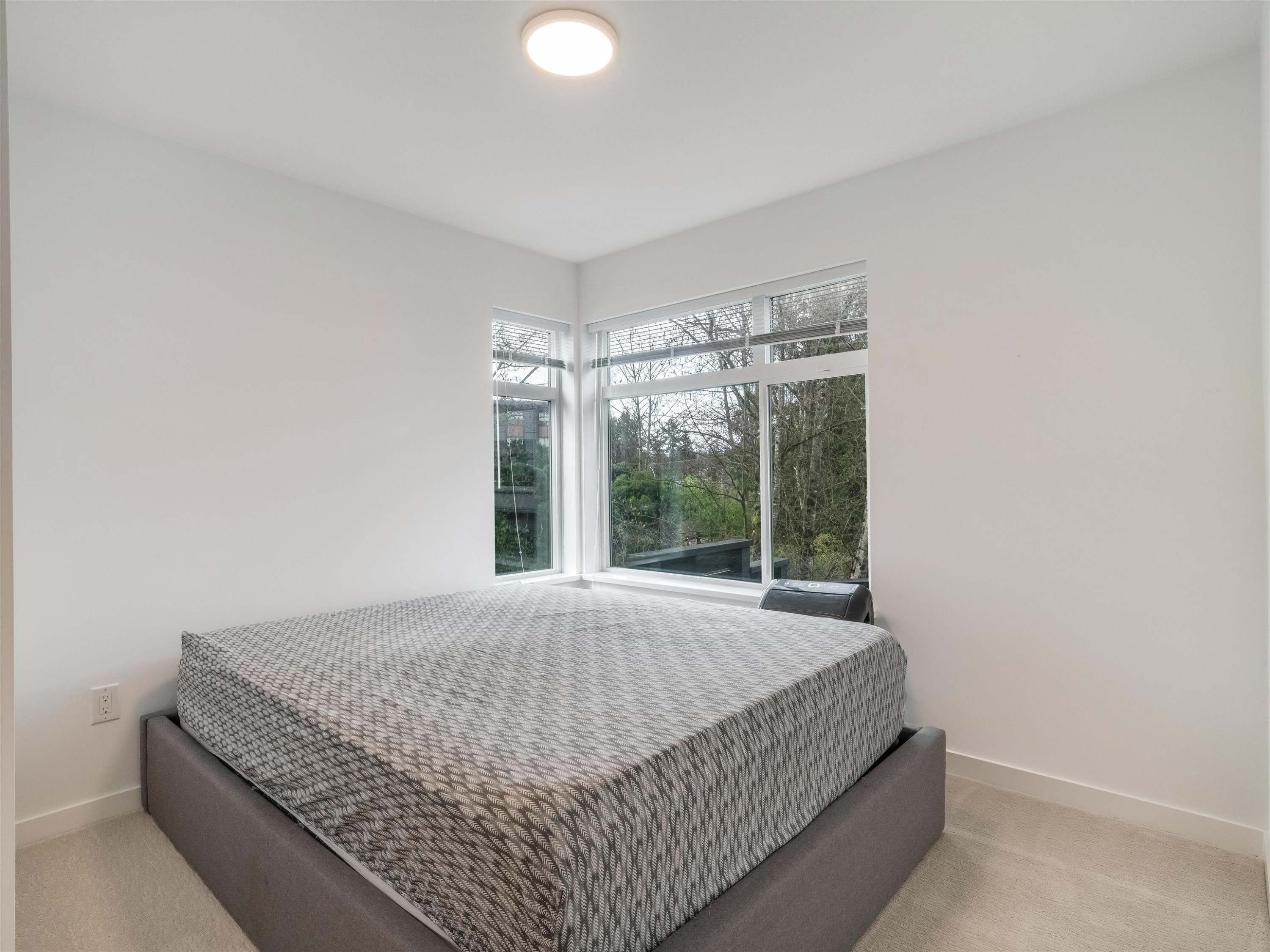 128-15235 Sitka Drive, Surrey, BC
