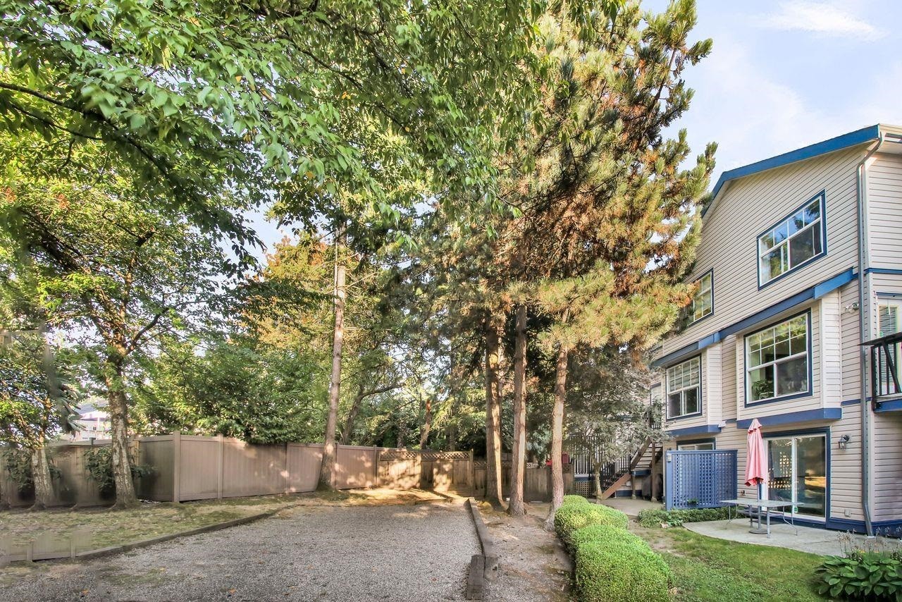 503-9118 149 Street, Surrey, BC