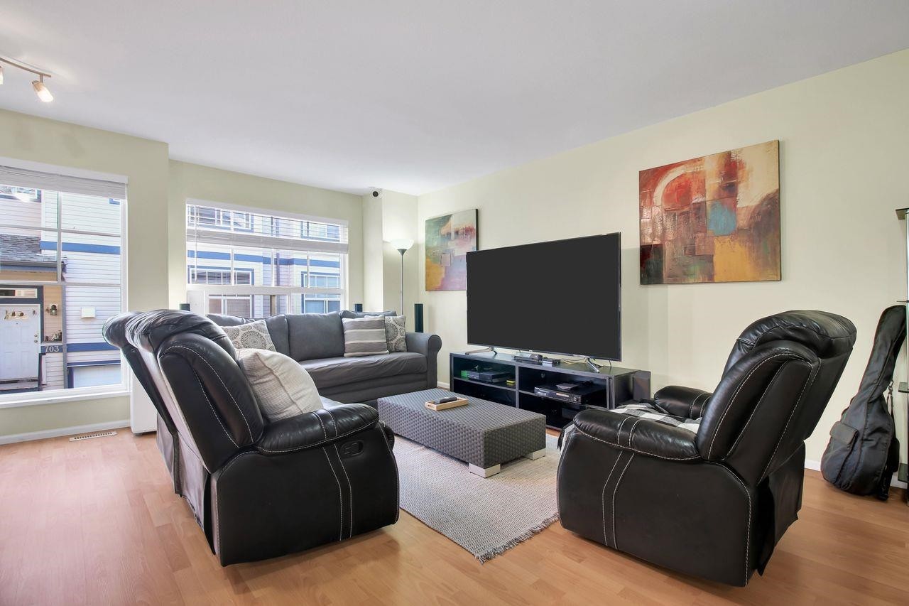 503-9118 149 Street, Surrey, BC