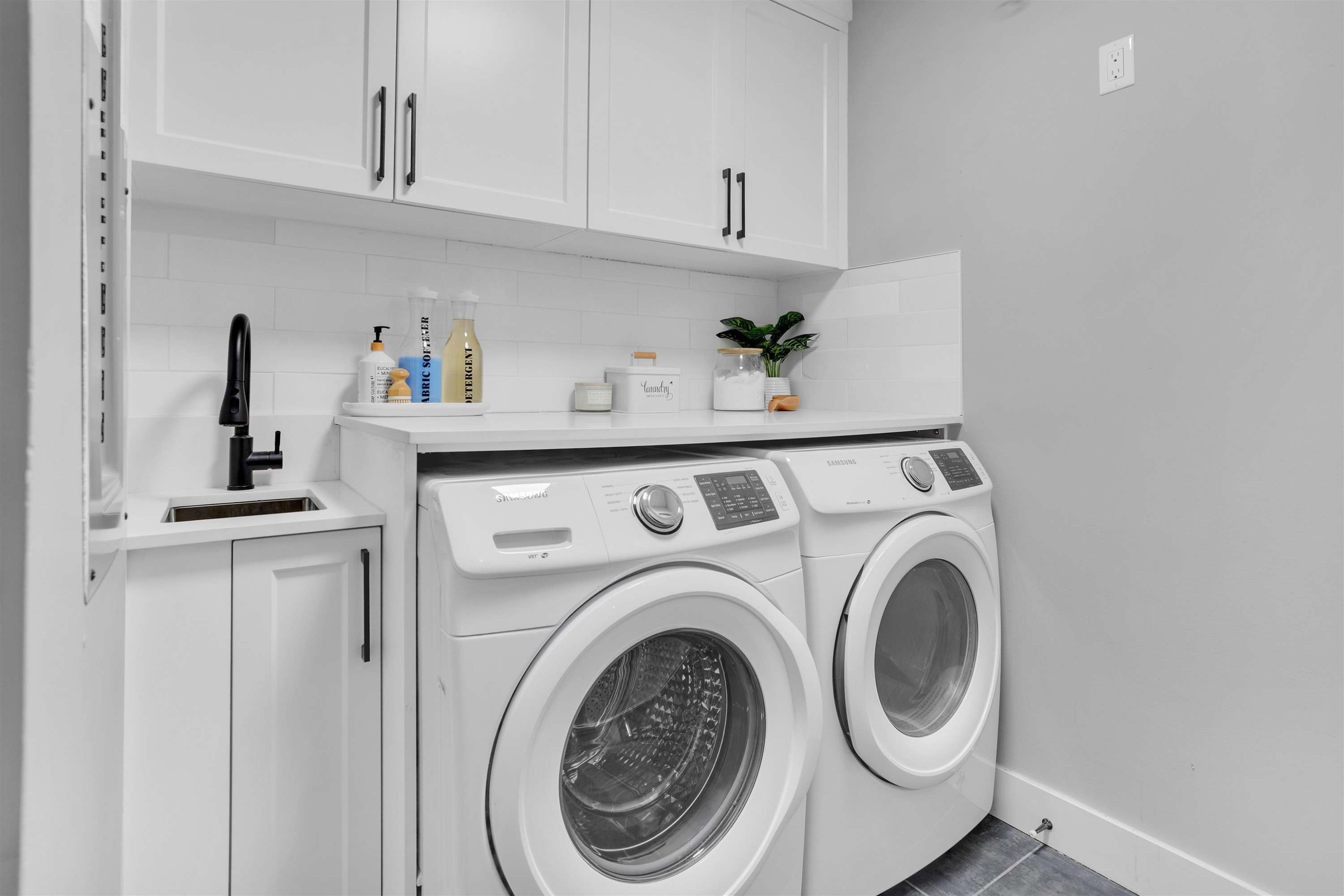 12991 59 Avenue, Surrey, BC