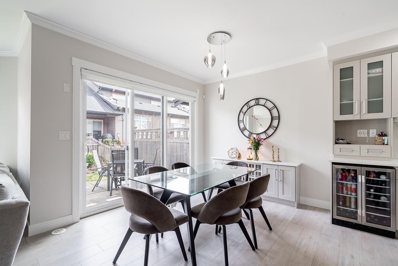 12-17033 Fraser Highway, Surrey, BC