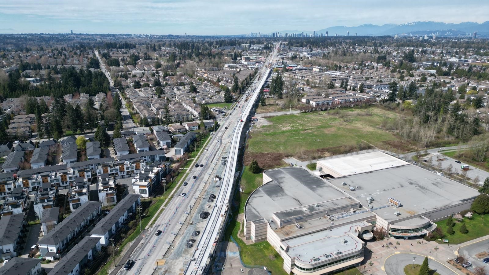 15-16588 Fraser Highway, Surrey, BC
