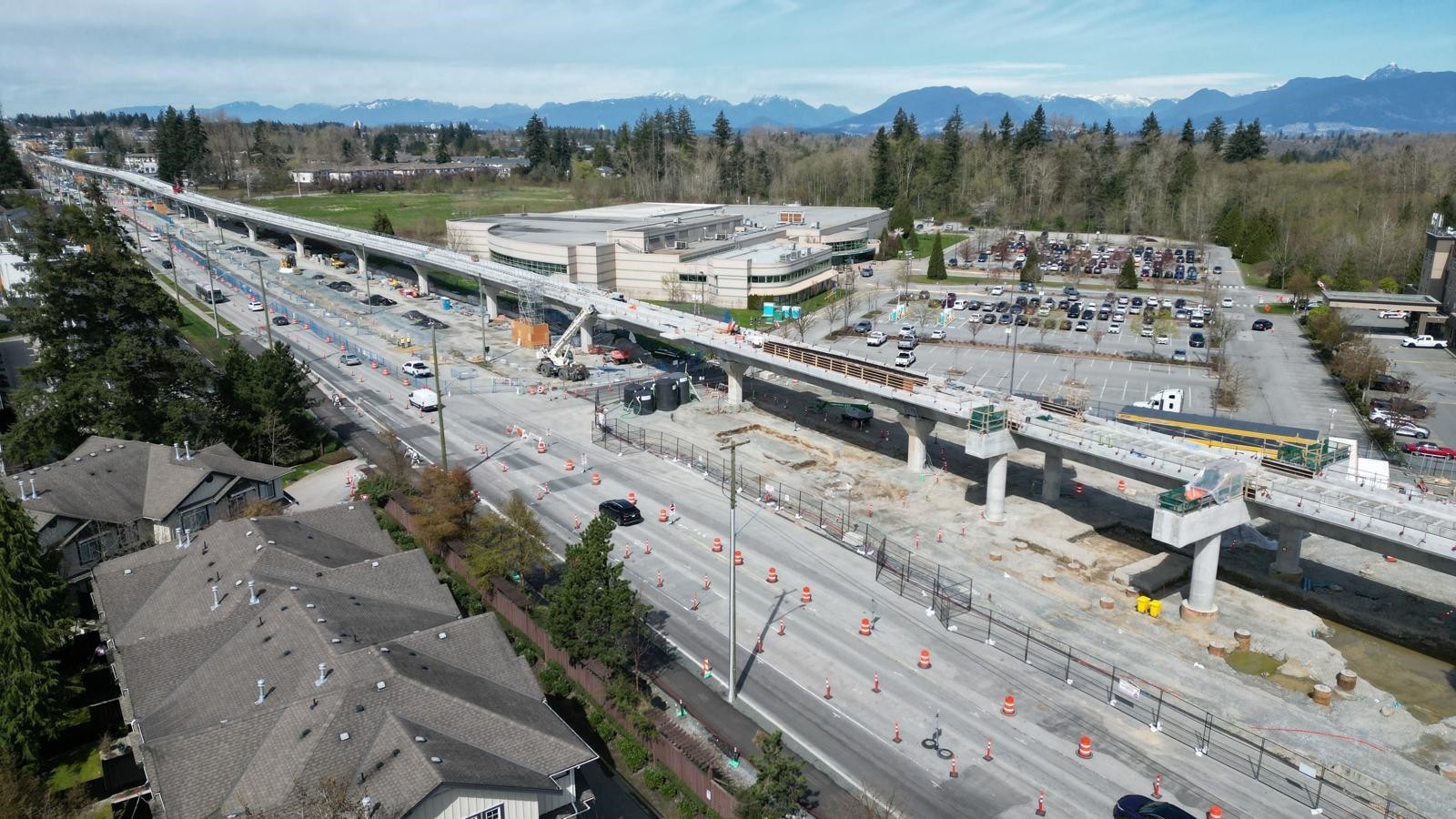 15-16588 Fraser Highway, Surrey, BC