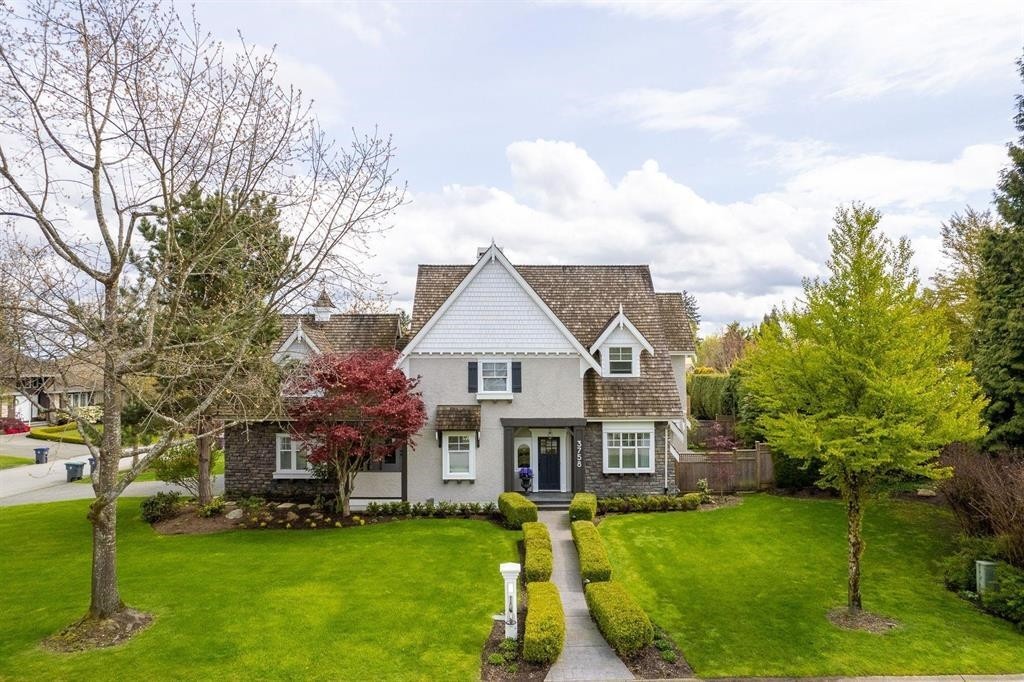 3758 Devonshire Drive, Surrey, BC