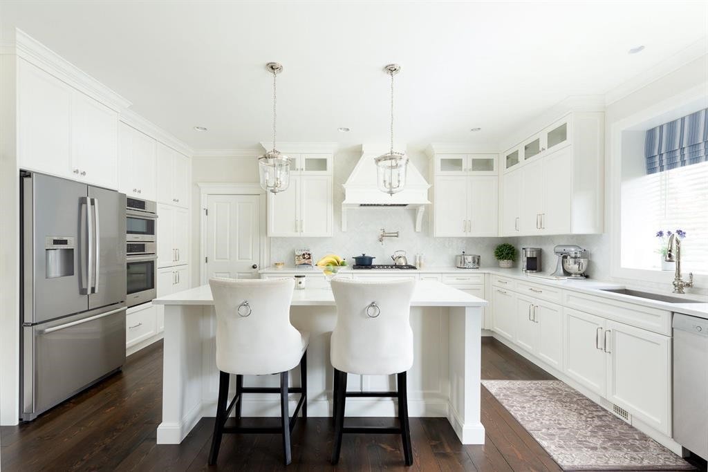 3758 Devonshire Drive, Surrey, BC