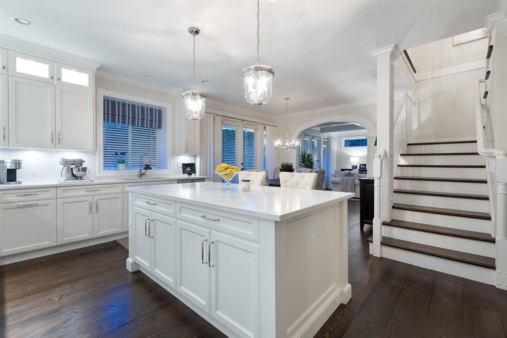 3758 Devonshire Drive, Surrey, BC
