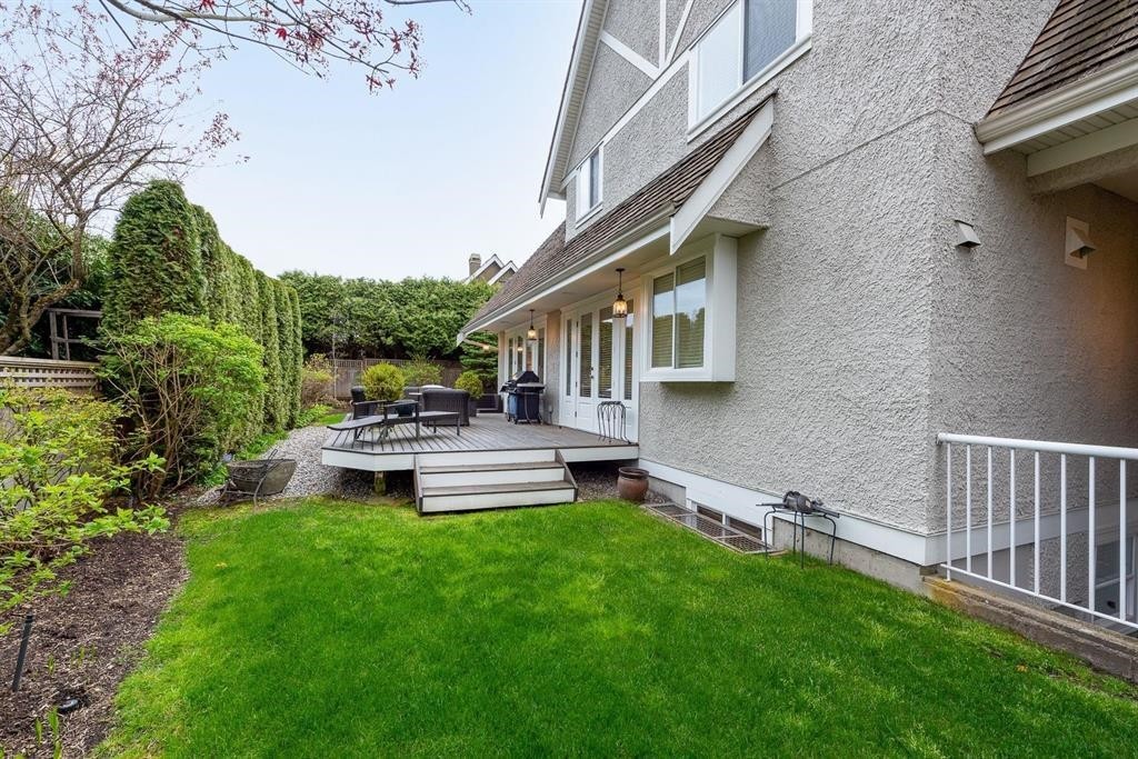 3758 Devonshire Drive, Surrey, BC