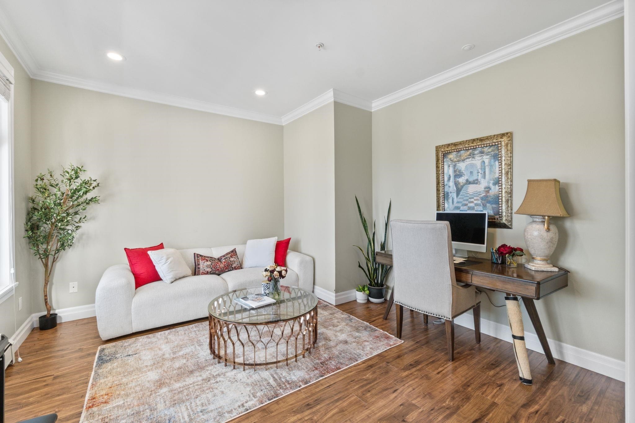 15595 Thrift Avenue, White Rock, BC