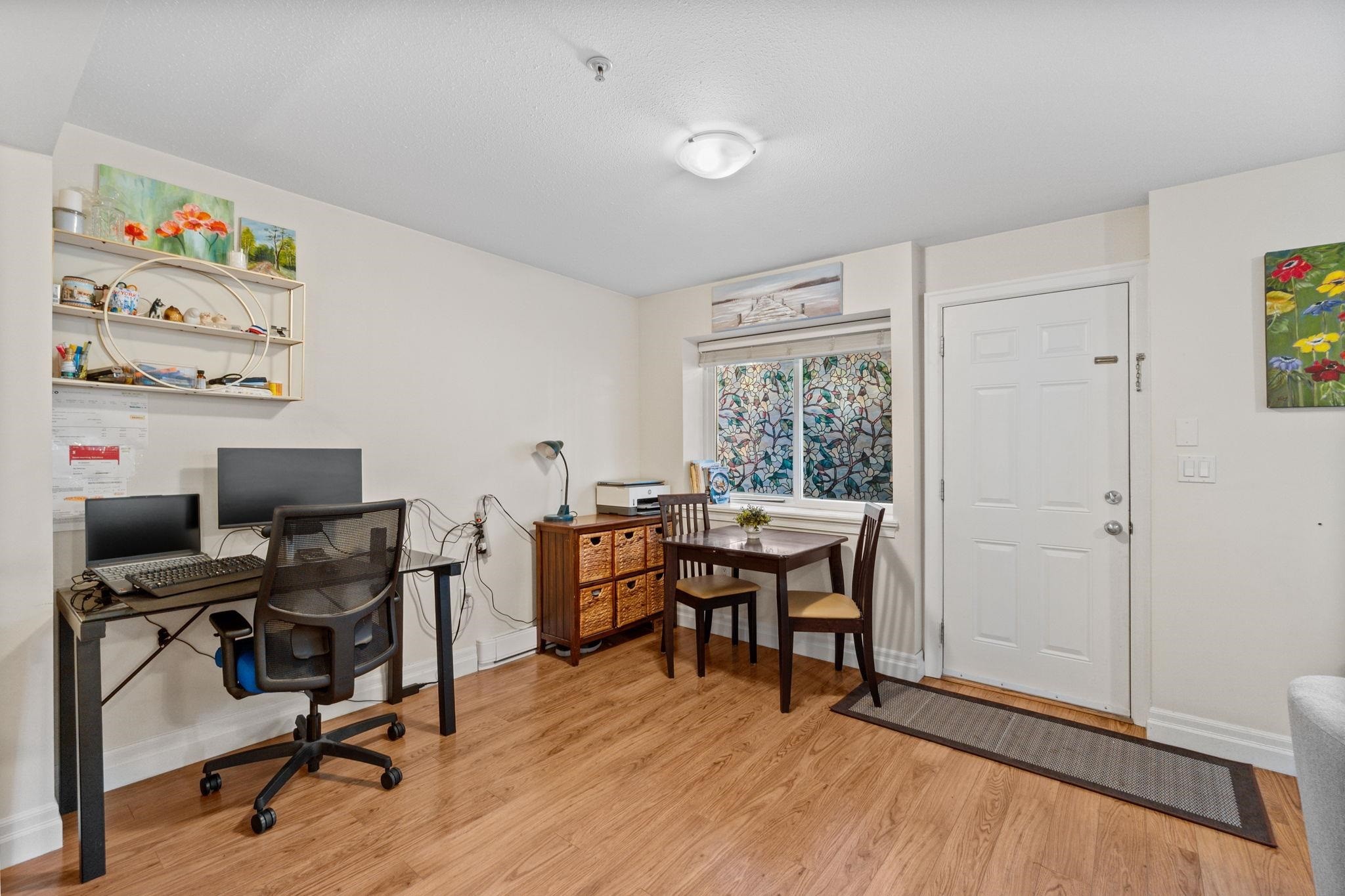 15595 Thrift Avenue, White Rock, BC
