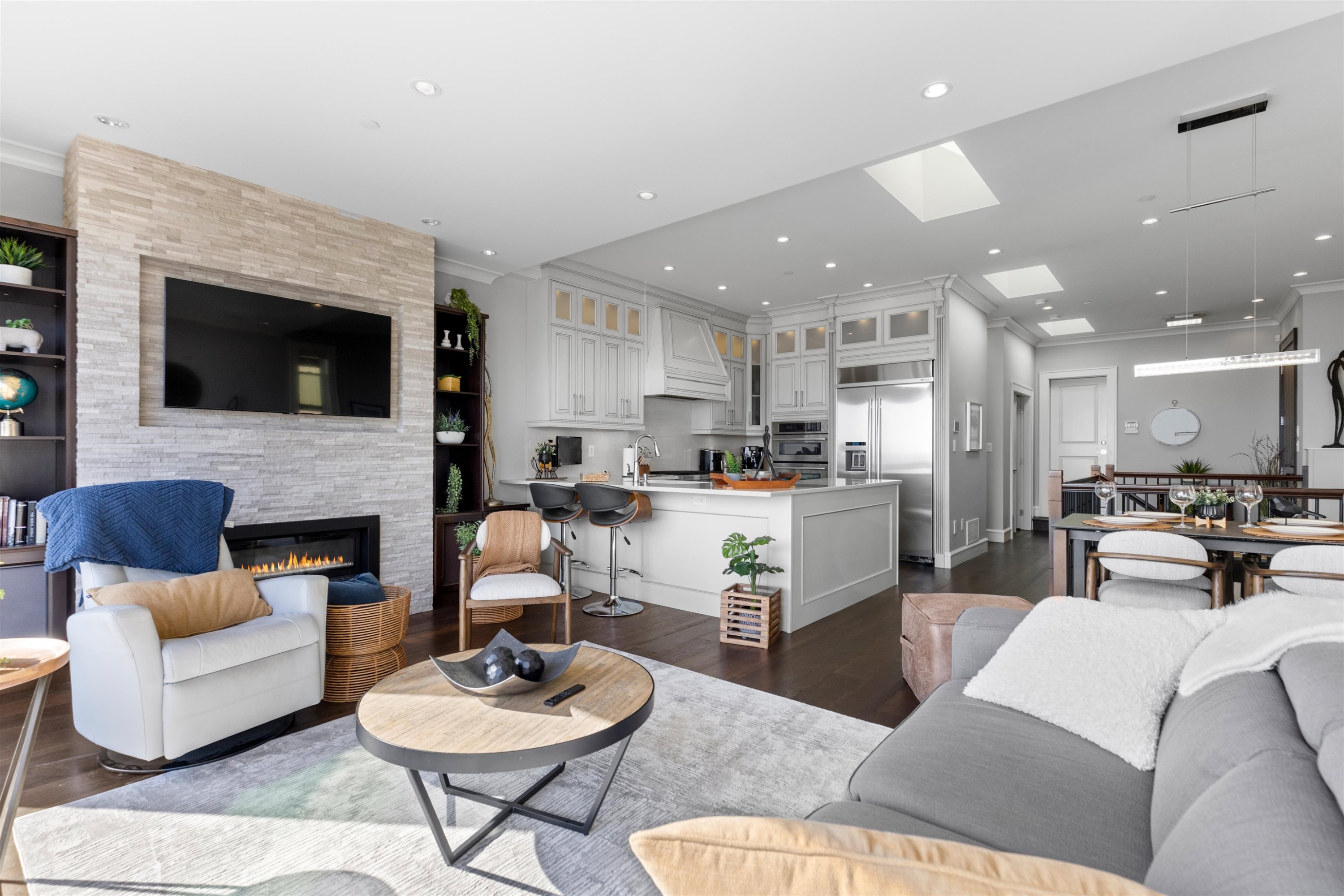 14786 Mcdonald Avenue, White Rock, BC