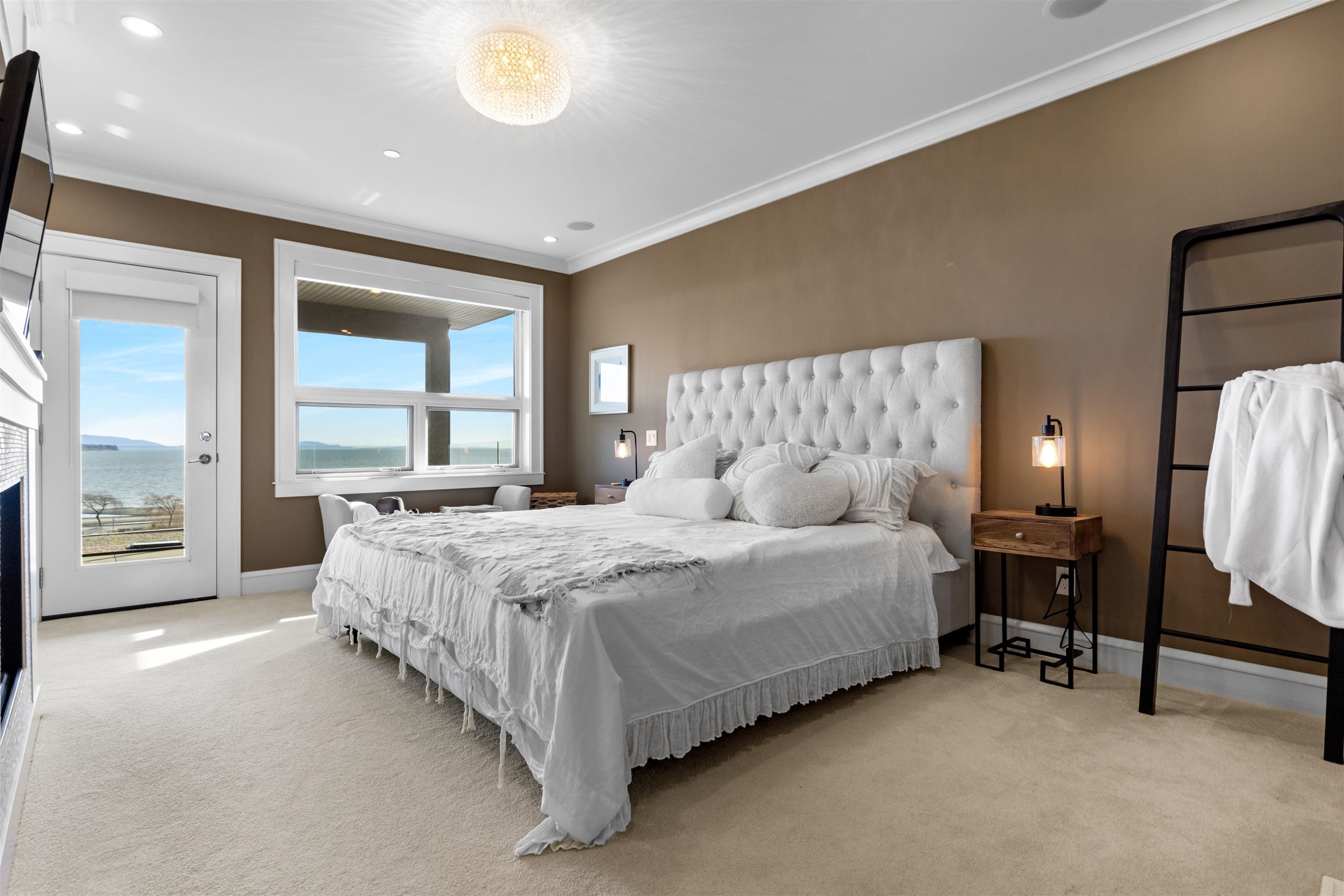 14786 Mcdonald Avenue, White Rock, BC