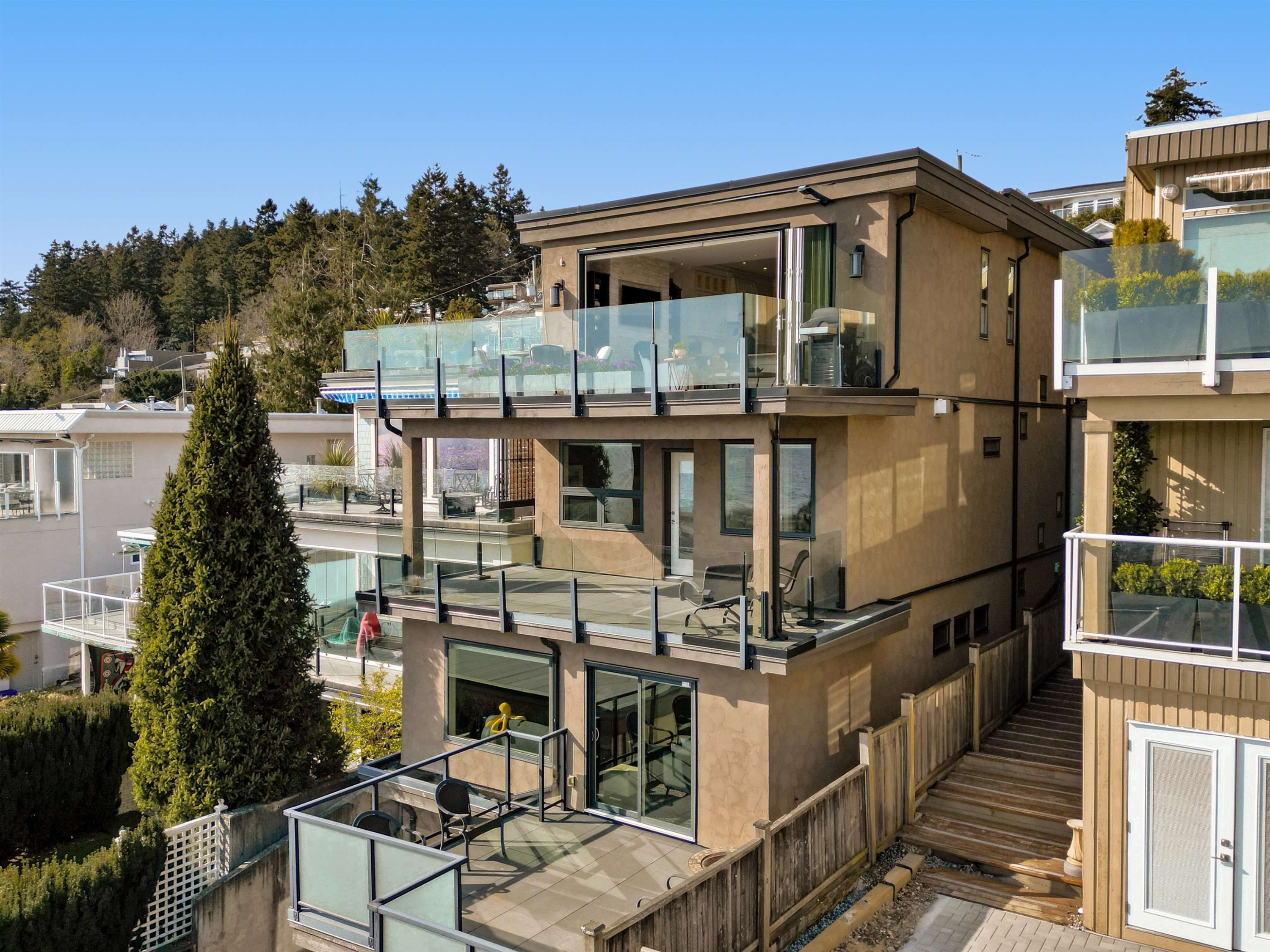 14786 Mcdonald Avenue, White Rock, BC