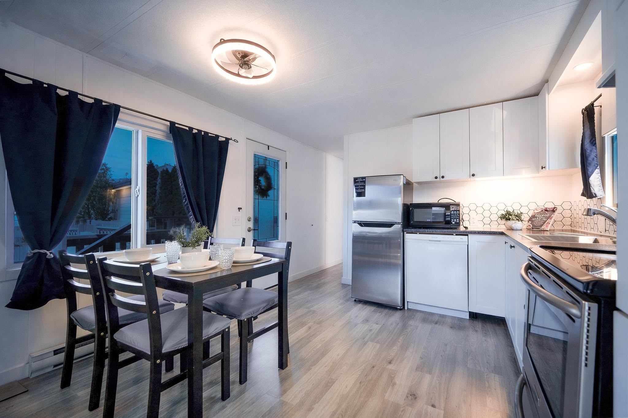 25-26892 Fraser Highway, Langley, BC