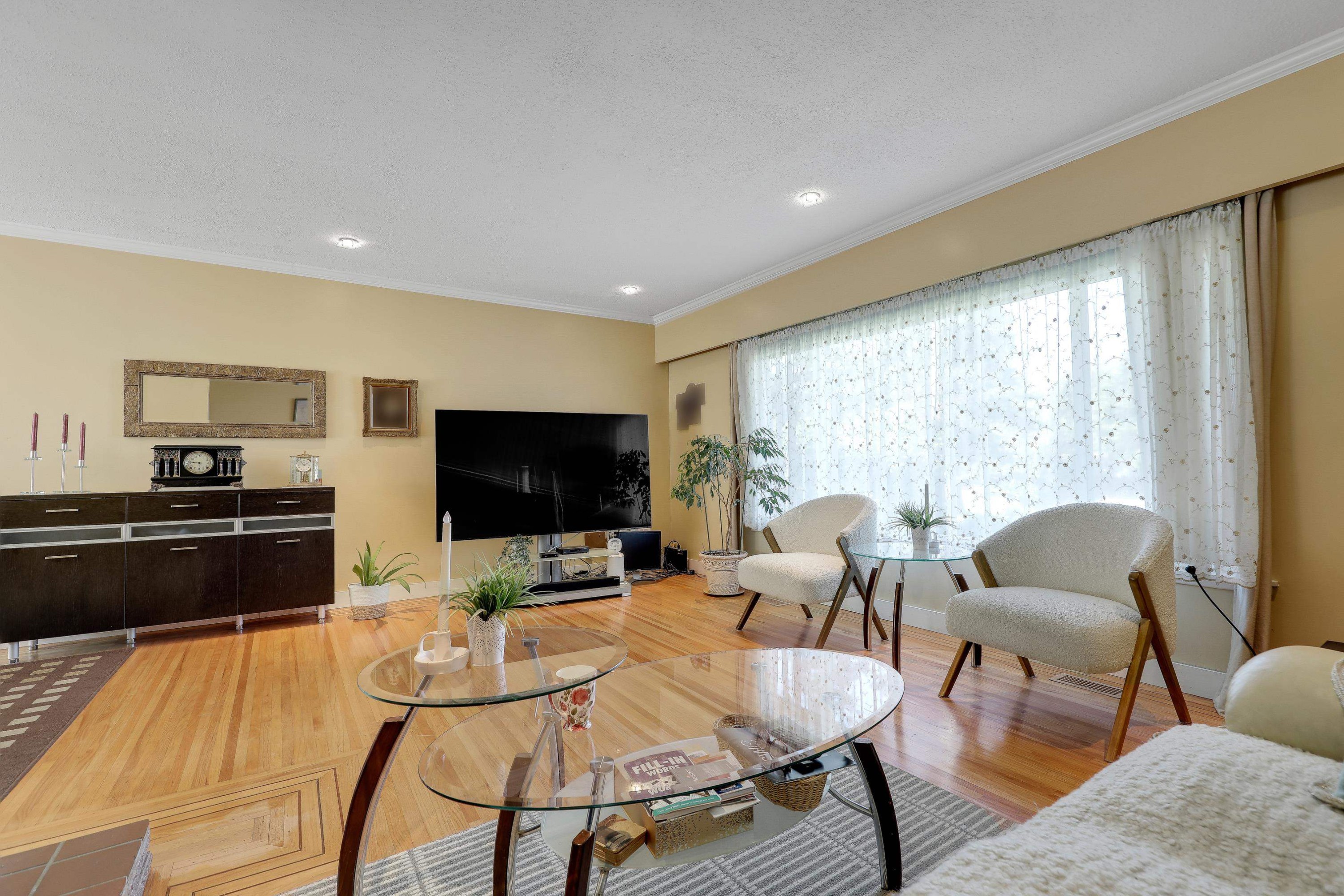 11230 Lansdowne Drive, Surrey, BC