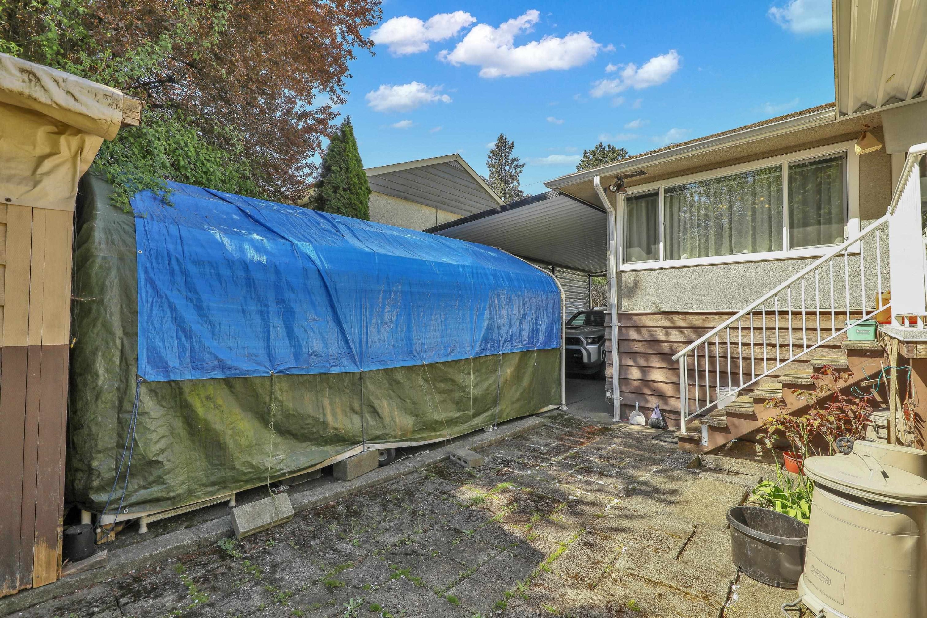 11230 Lansdowne Drive, Surrey, BC