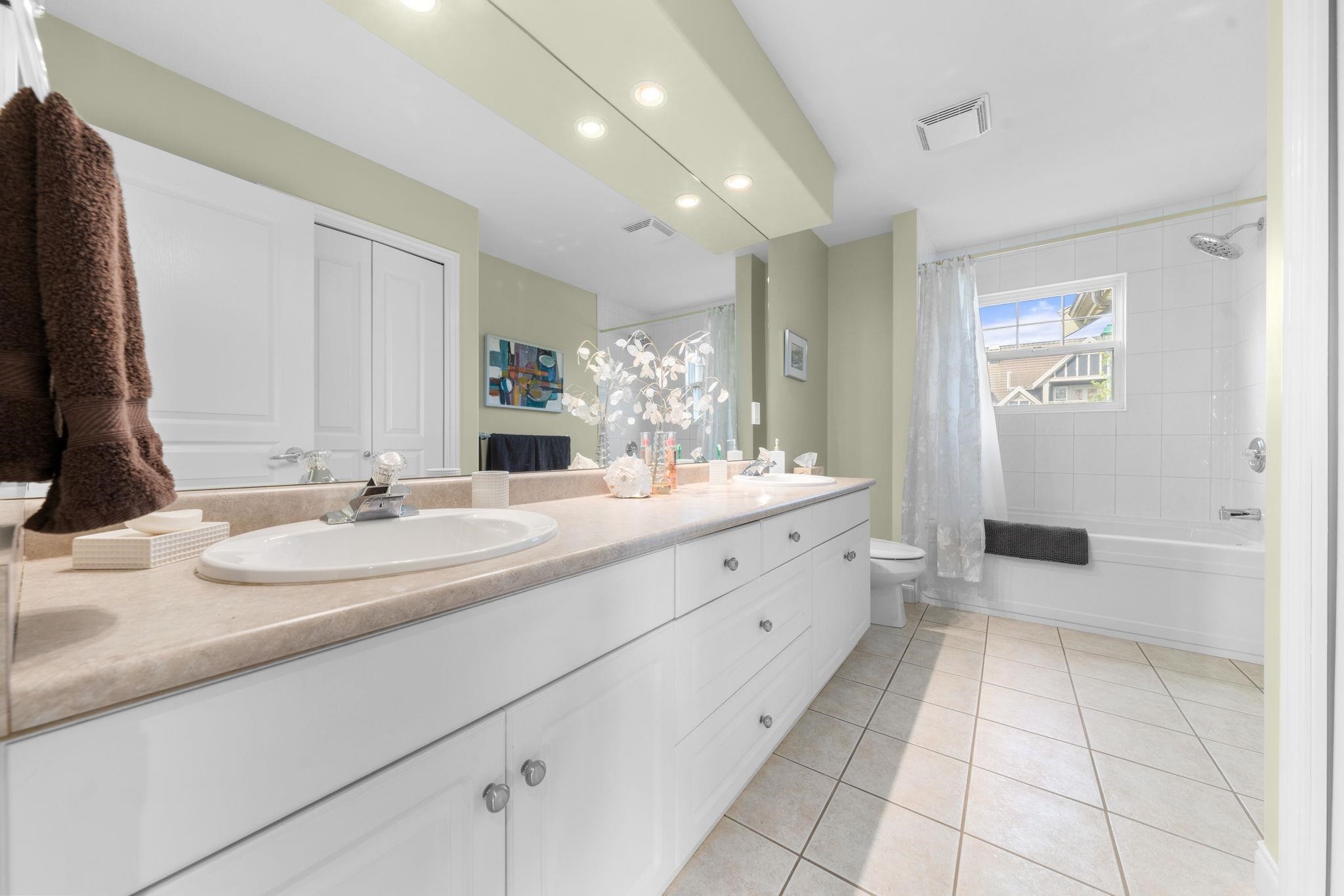 8742 166 Street, Surrey, BC