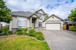 13053 96a Avenue Surrey, BC V3T 5N3