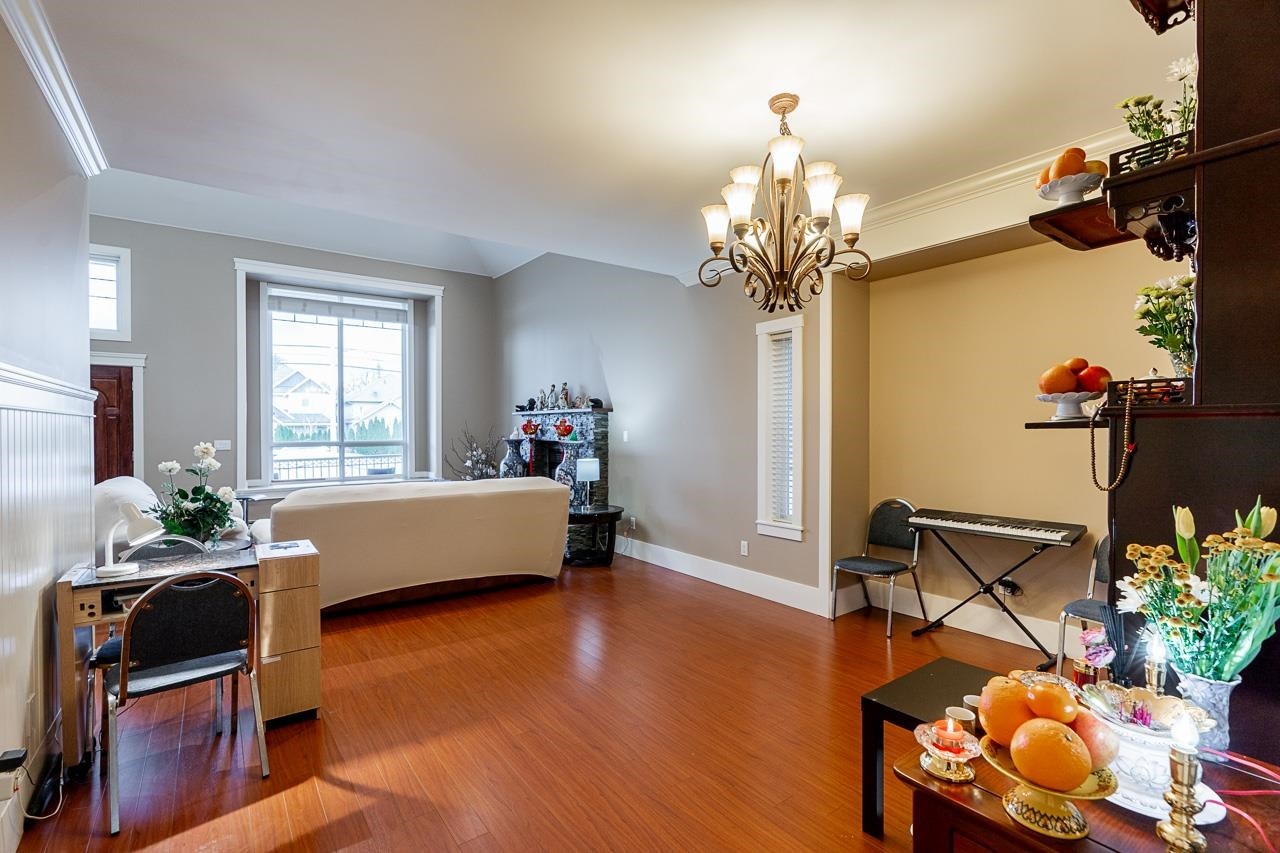27760 Pullman Avenue, Abbotsford, BC
