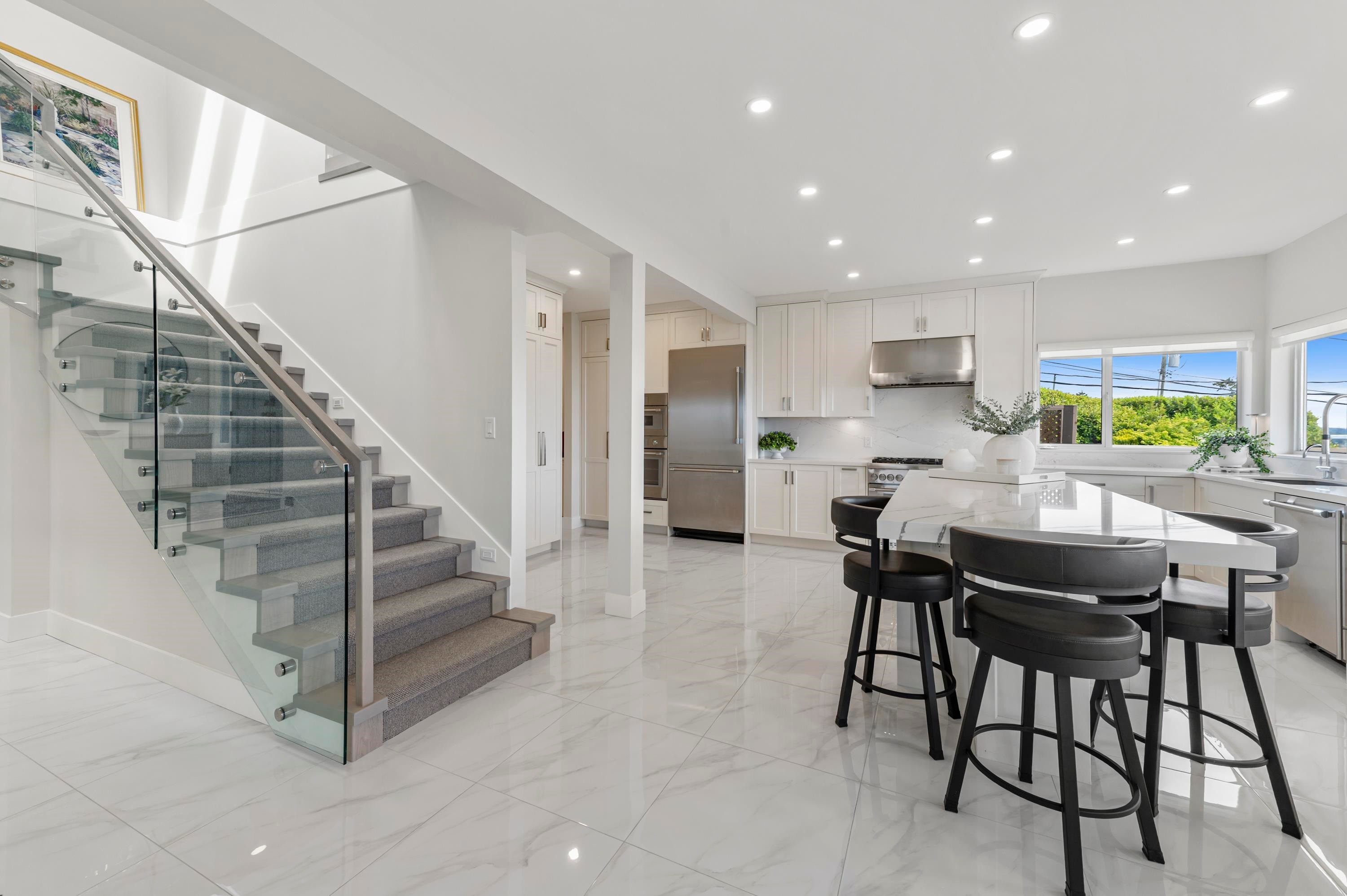 14357 Sunset Drive, White Rock, BC