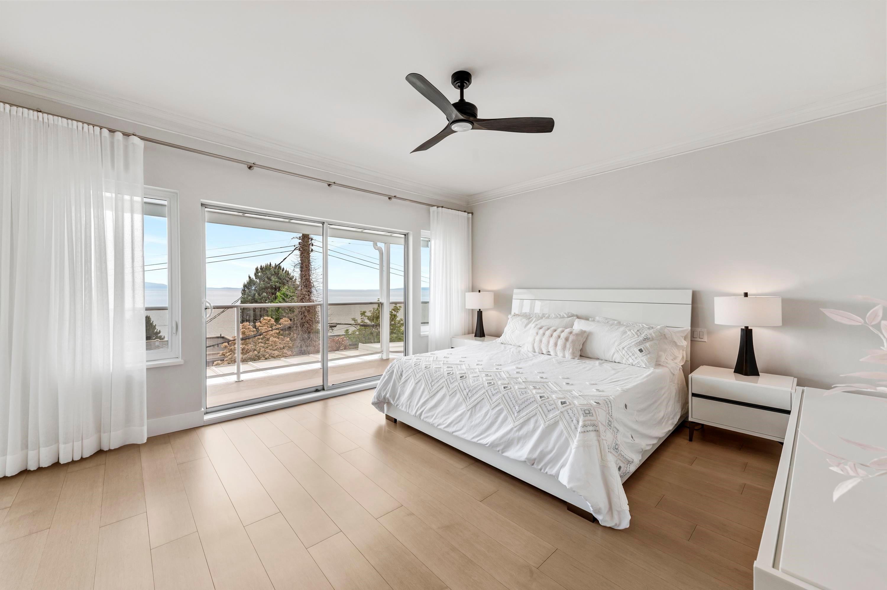 14357 Sunset Drive, White Rock, BC