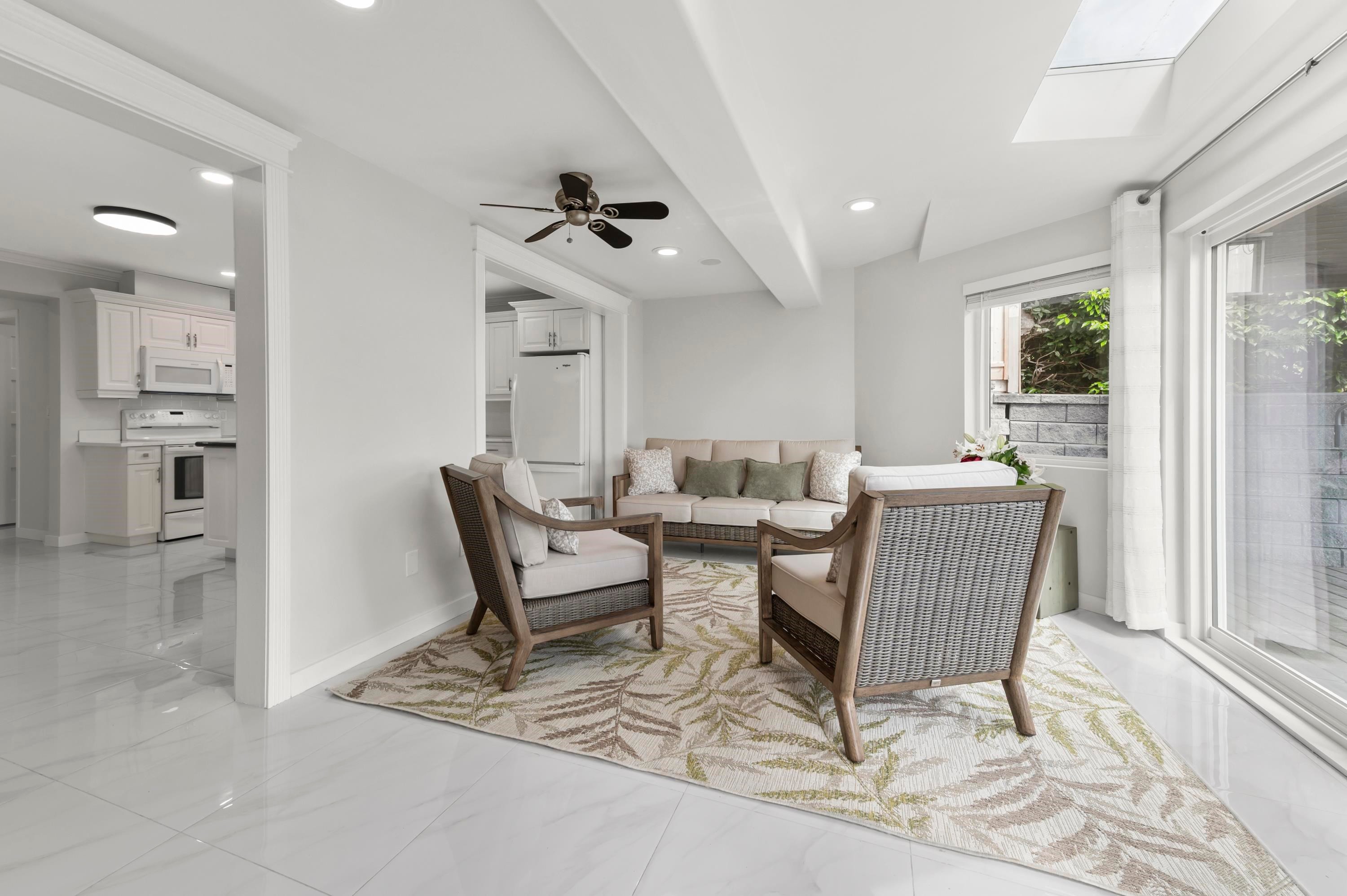 14357 Sunset Drive, White Rock, BC