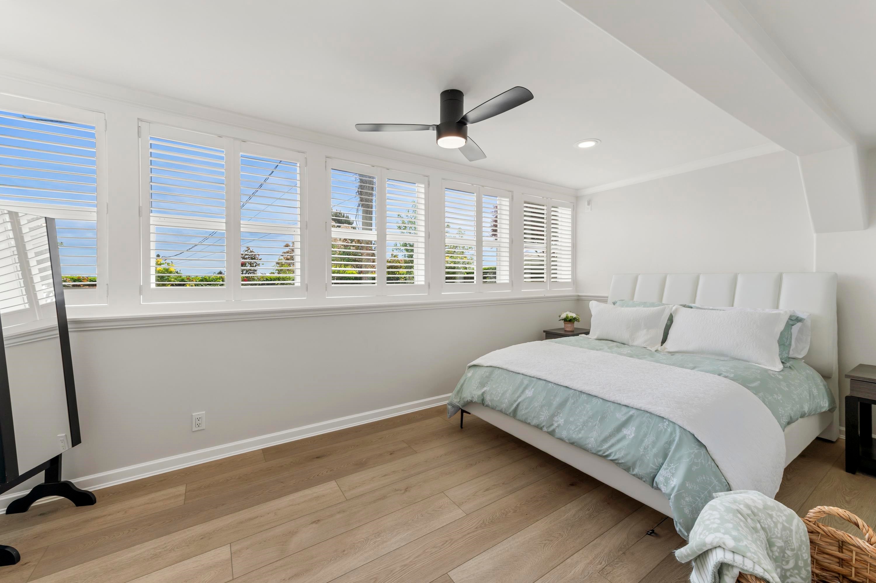 14357 Sunset Drive, White Rock, BC