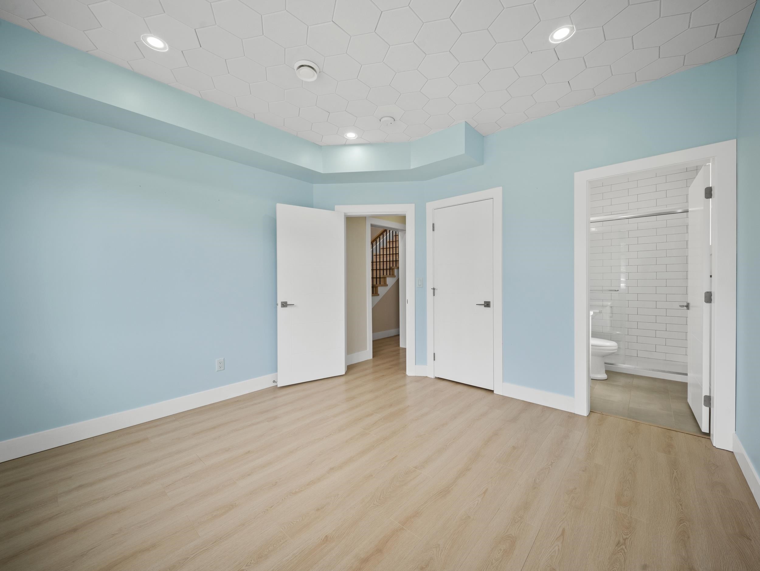 8586 Tupper Boulevard, Mission, BC